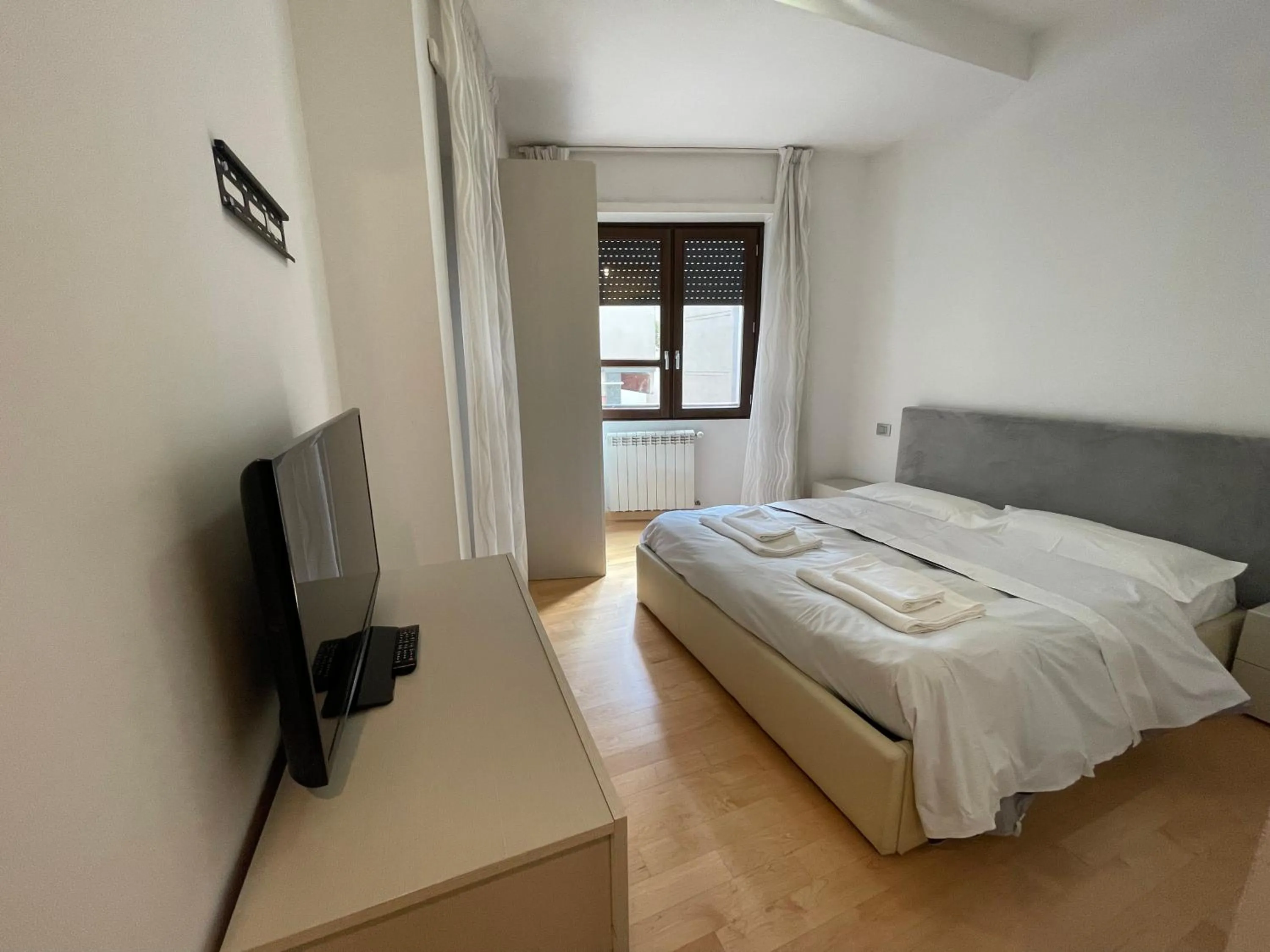 Bedroom, Bed in Luciano Laterani Guest House