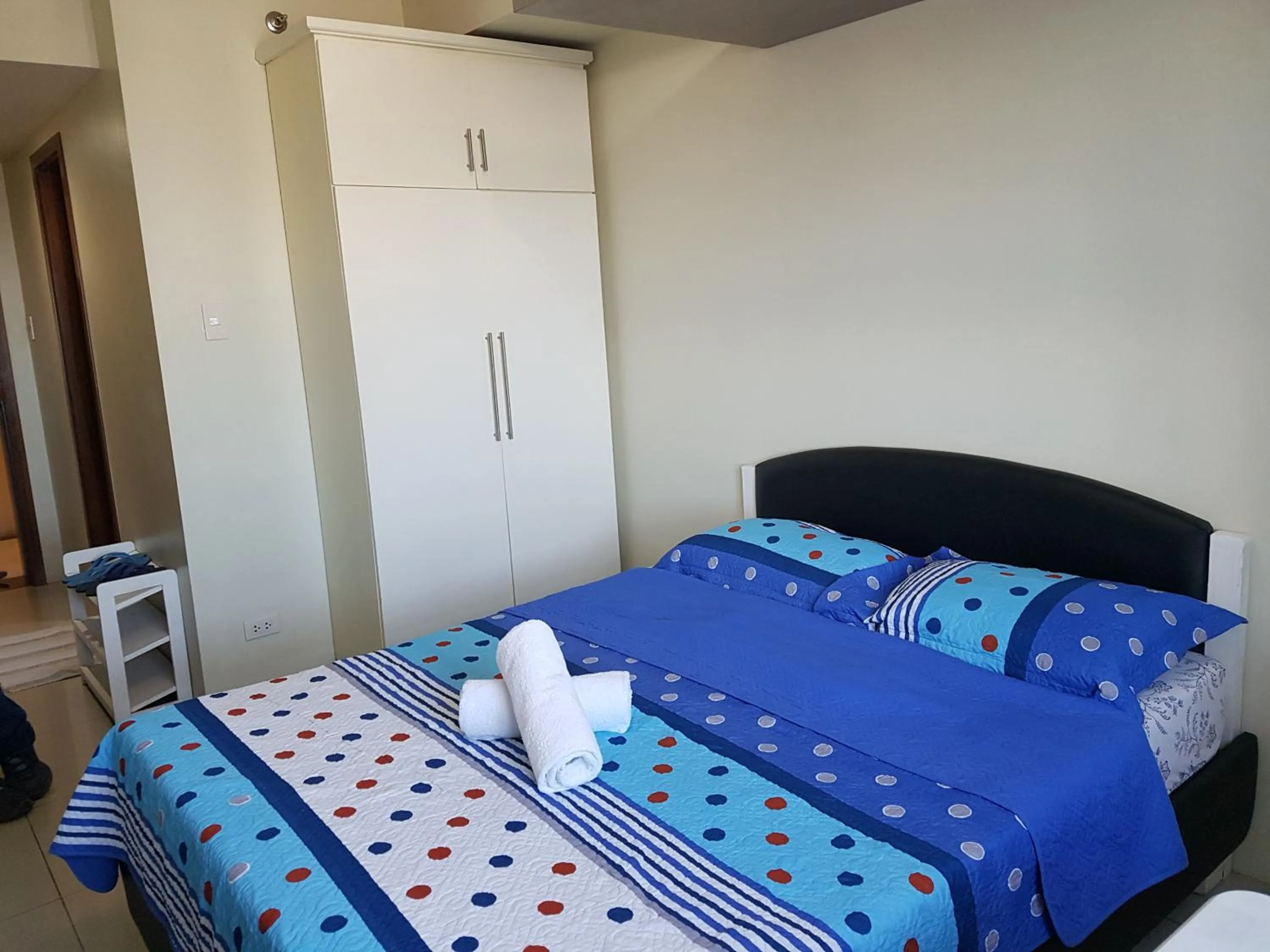 Bed in KC Studio 4 at Horizon 101 Cebu