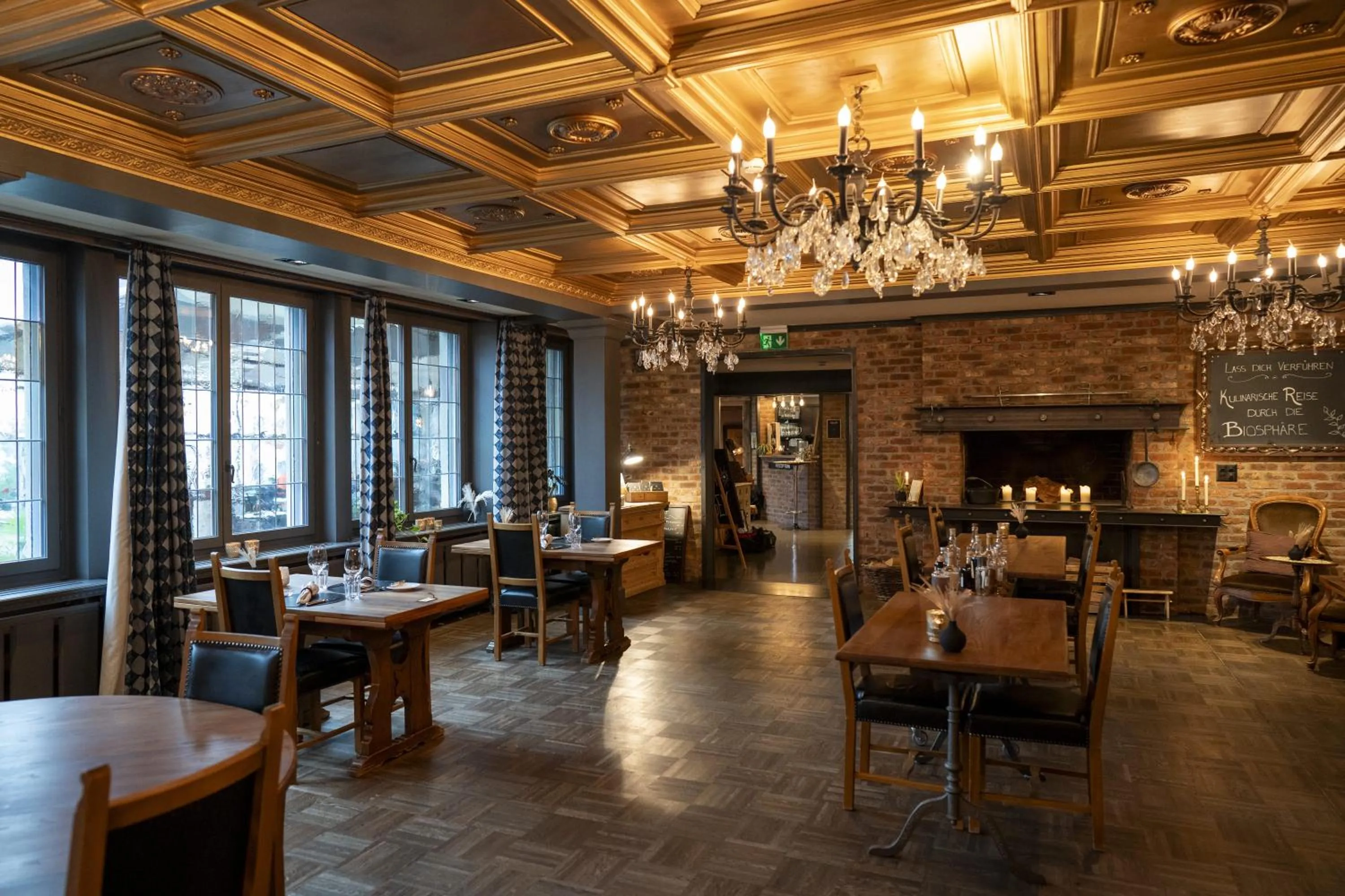 Restaurant/places to eat in Drei Könige