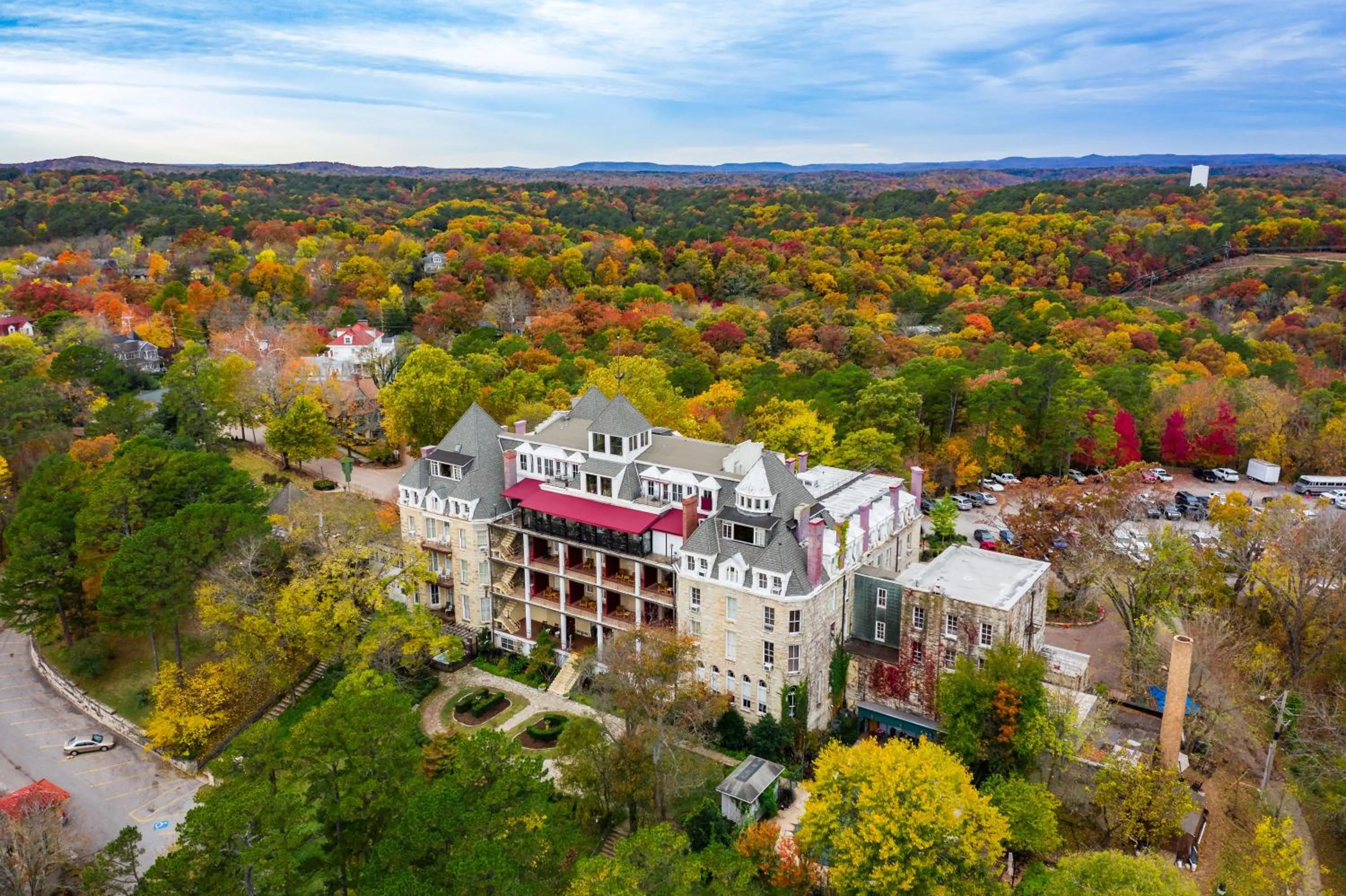 1886 Crescent Hotel and Spa