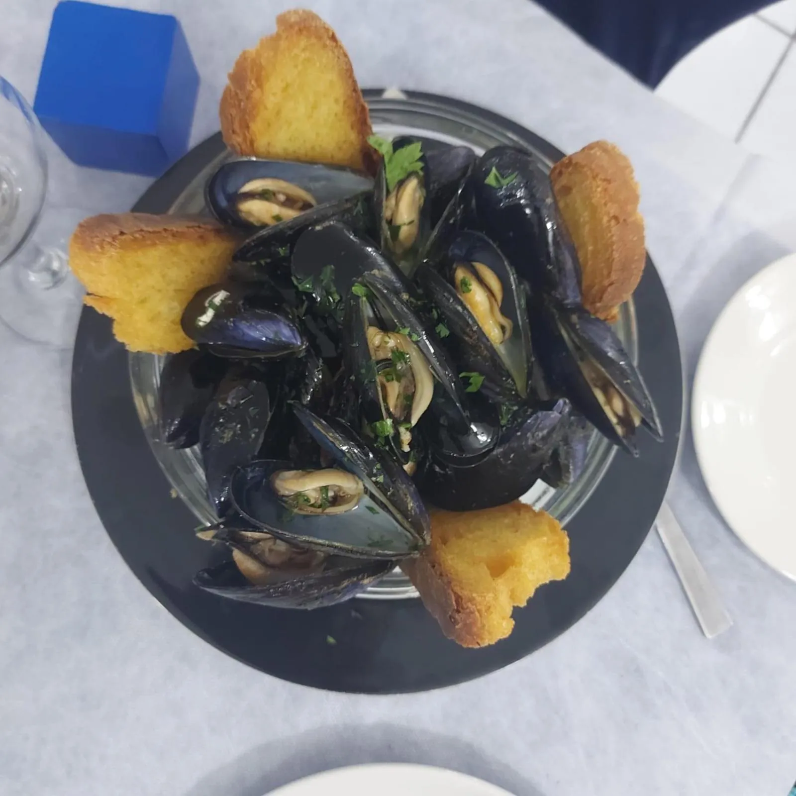 Restaurant/places to eat in Hotel Caraibisiaco sul mare