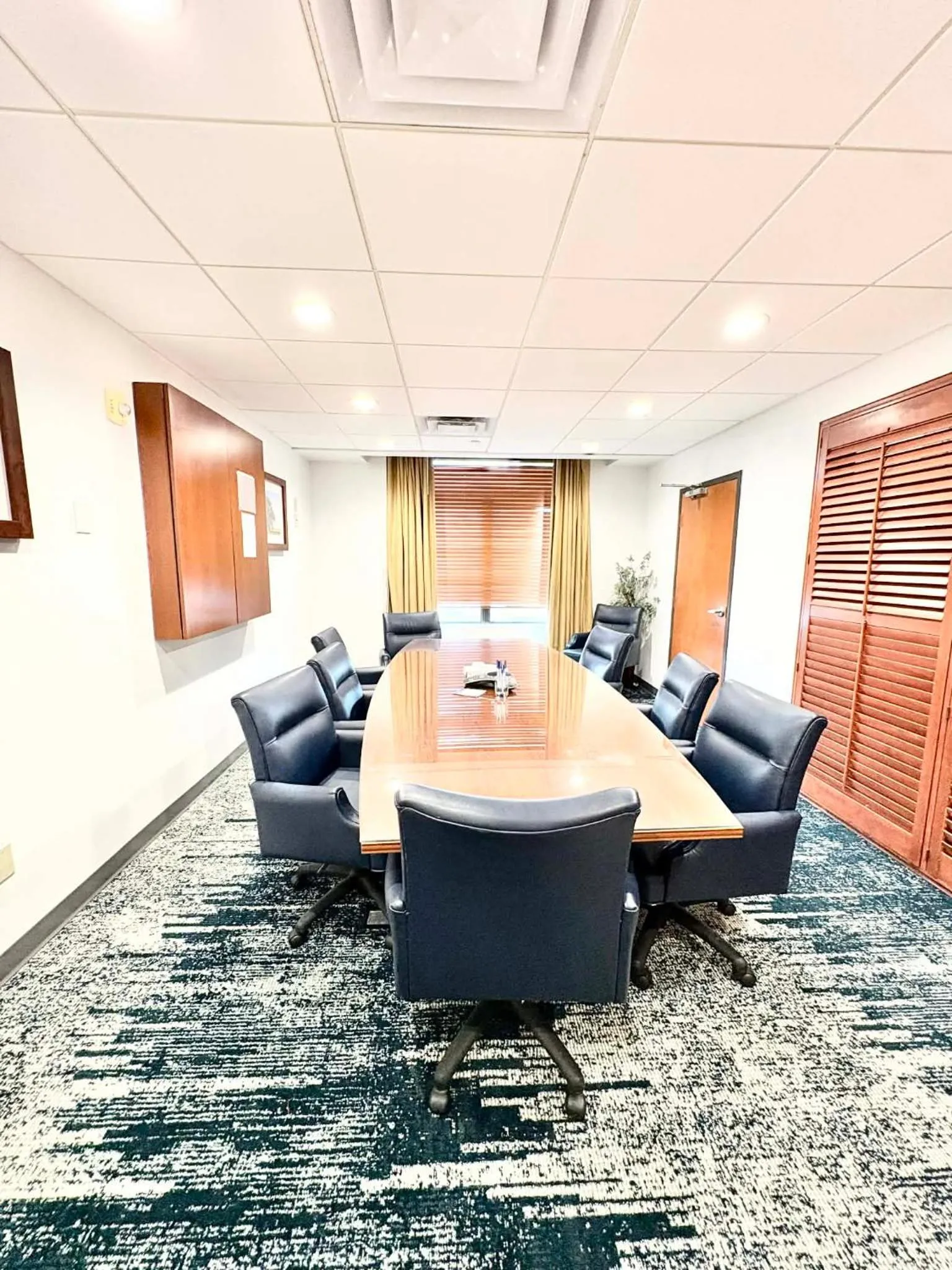 Meeting/conference room in Wingate by Wyndham Houma