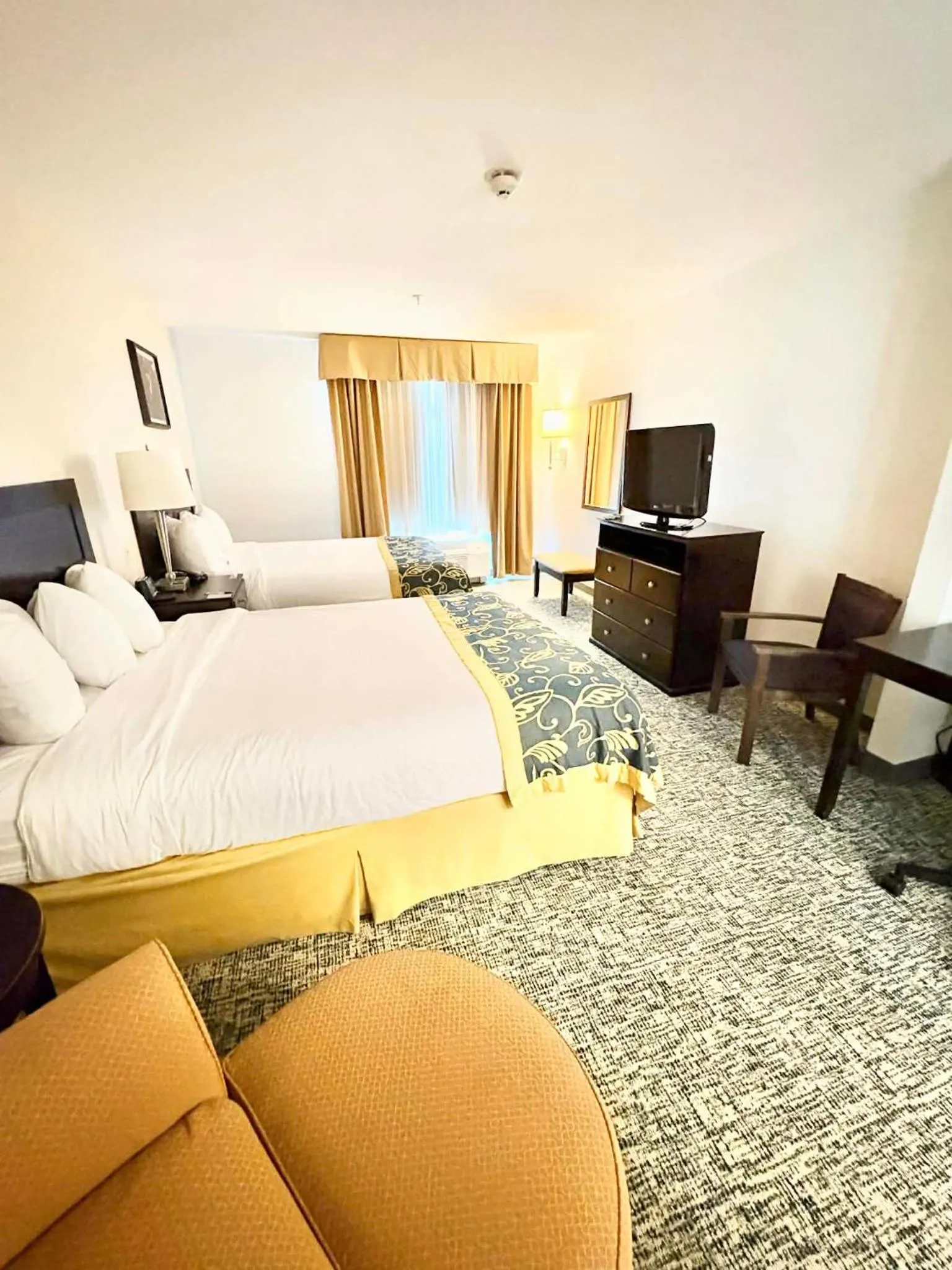 Bedroom, Bed in Wingate by Wyndham Houma