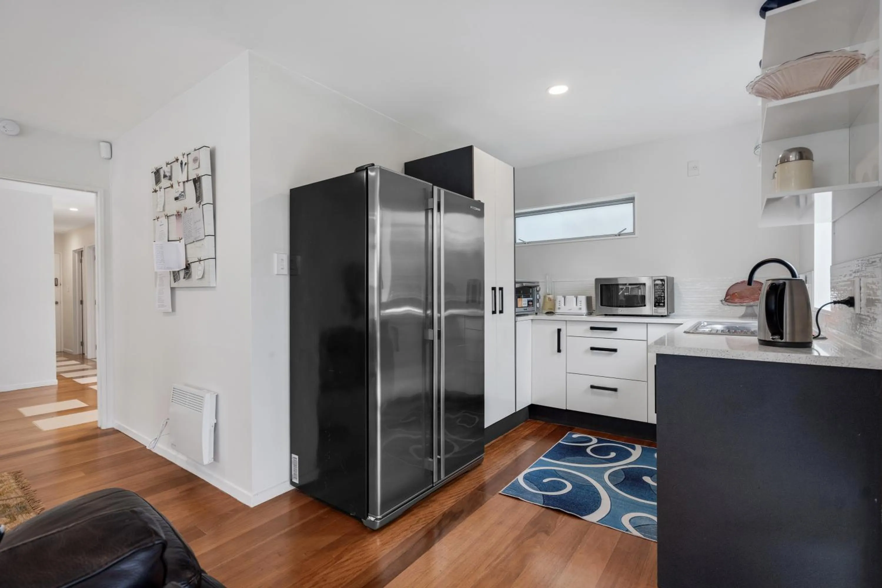 Kitchen or kitchenette in The Bays Bed & Breakfast