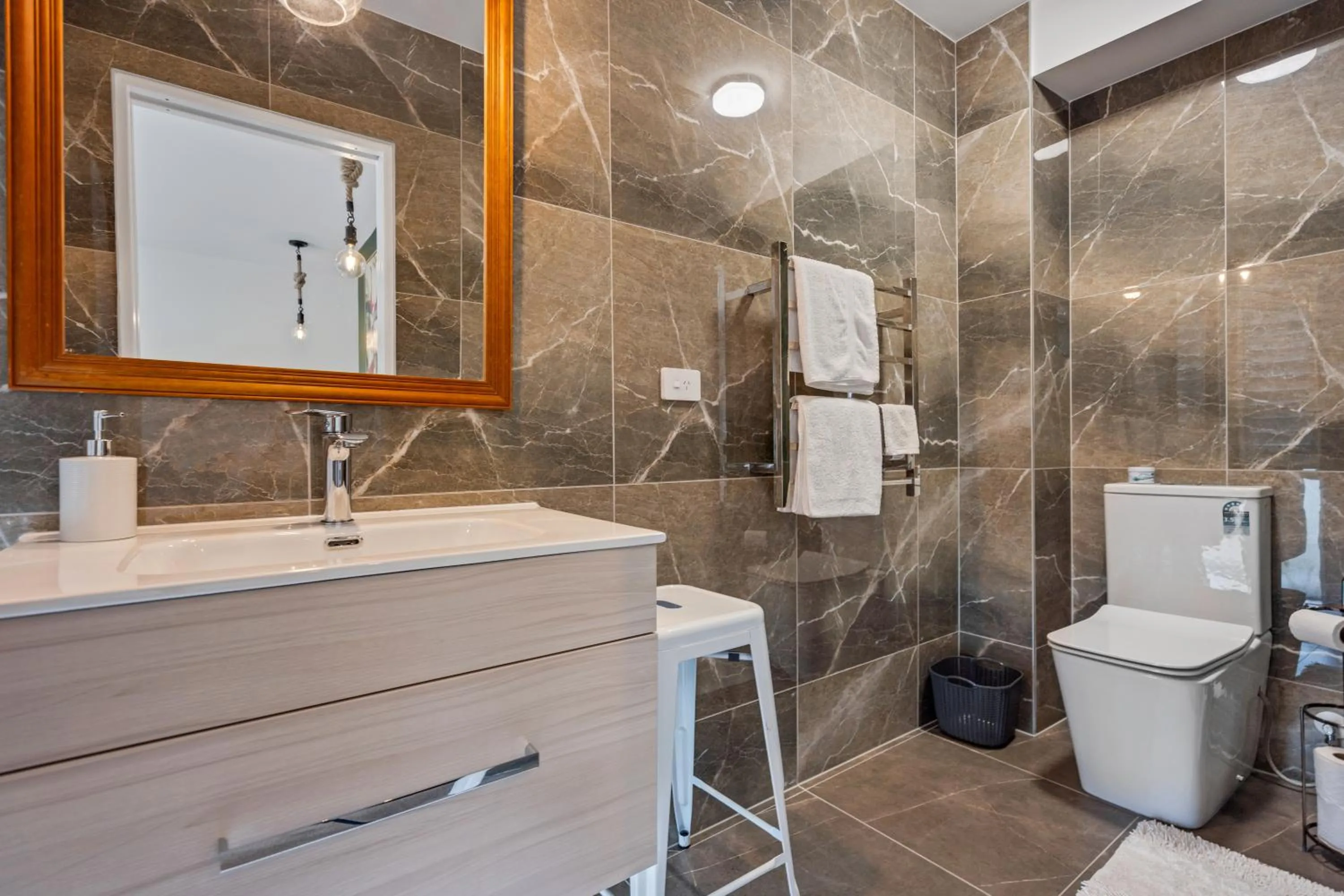 Bathroom in The Bays Bed & Breakfast