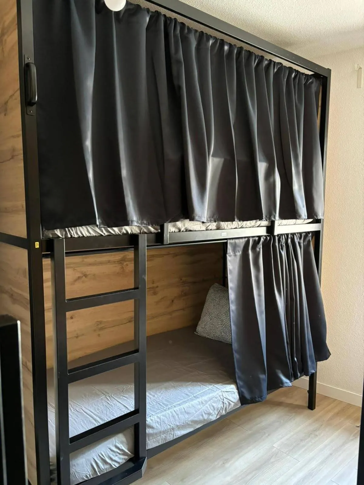 Bed in Onefam Madrid