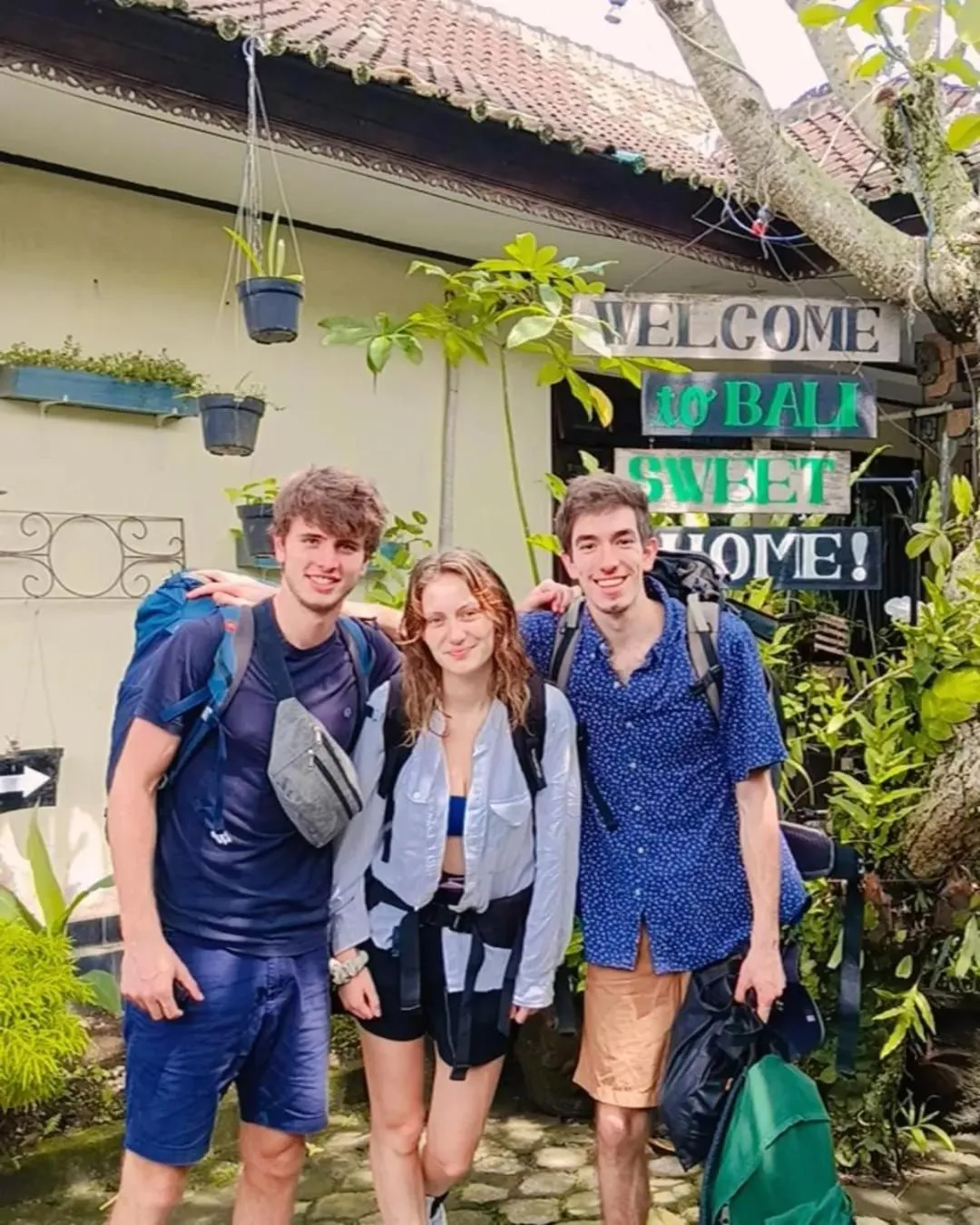 Day in Coliving Bali SWEET HOME Kost Lengkap di Tabanan Kota