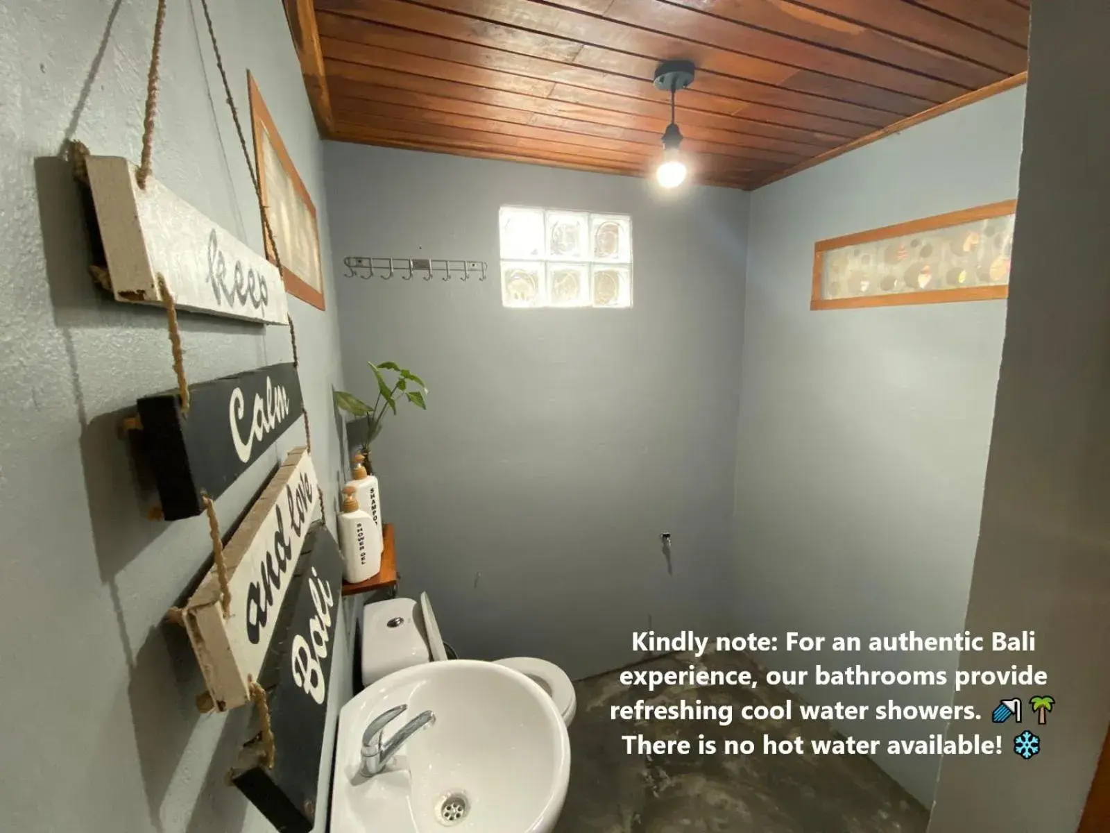 Family Room with Private Bathroom in Coliving Bali SWEET HOME Kost Lengkap di Tabanan Kota Family Room with Private Bathroom in Coliving Bali SWEET HOME Kost Lengkap di Tabanan Kota