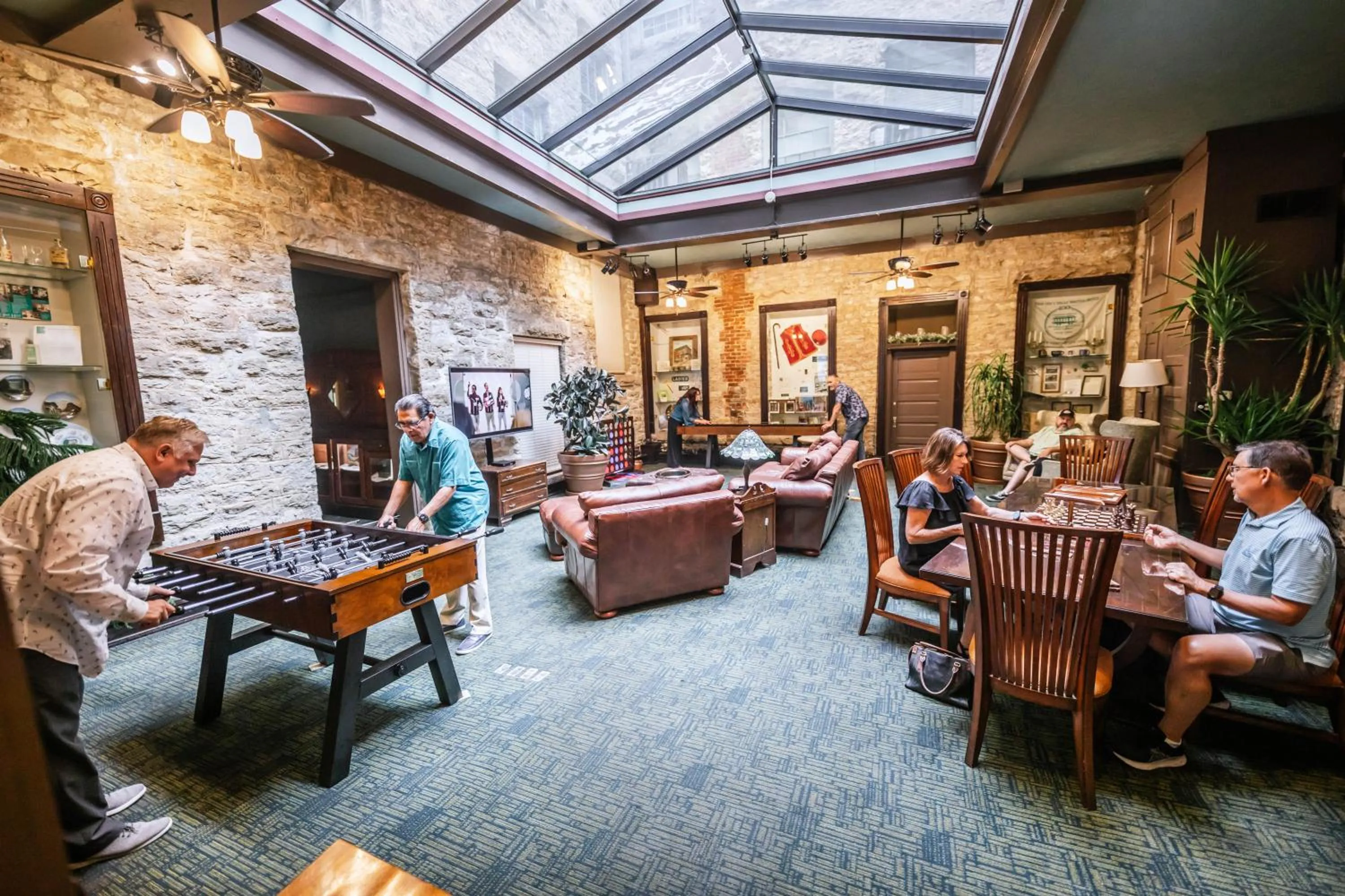 Activities in 1905 Basin Park Hotel