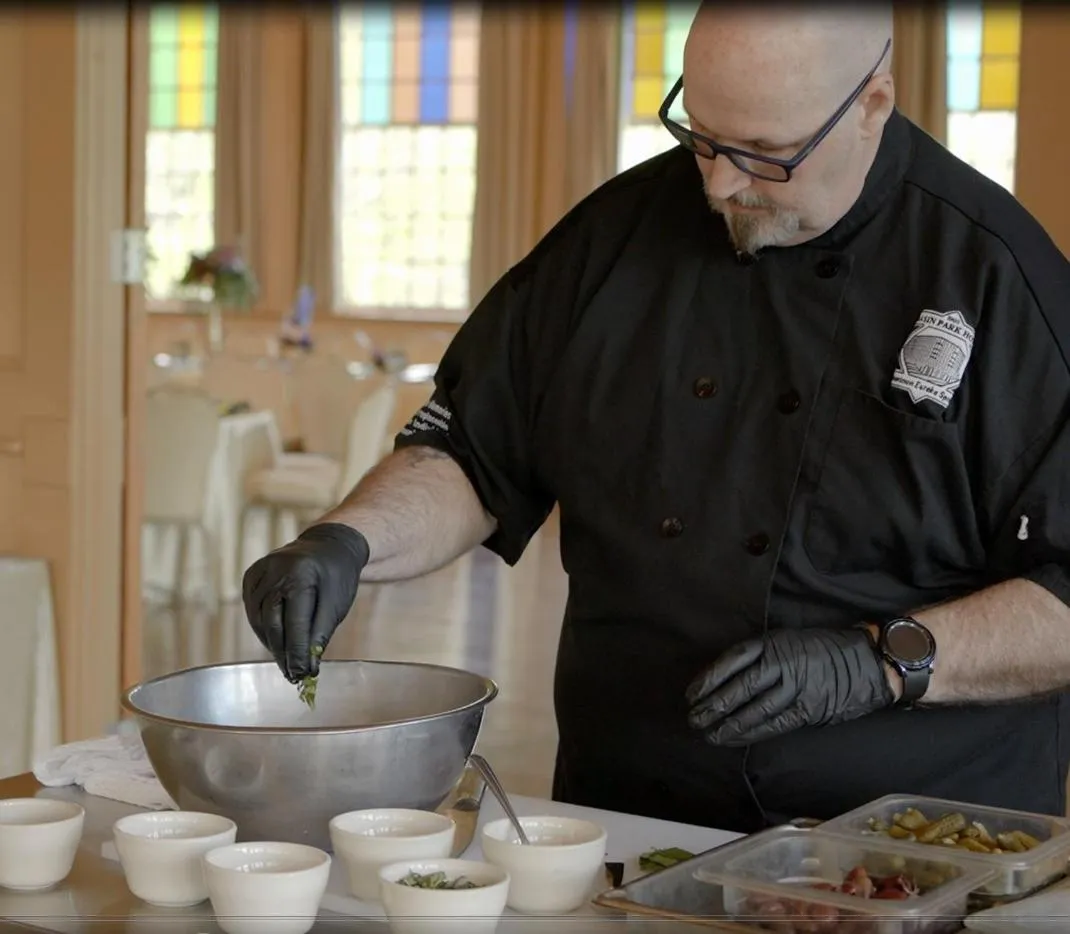 wedding in 1905 Basin Park Hotel