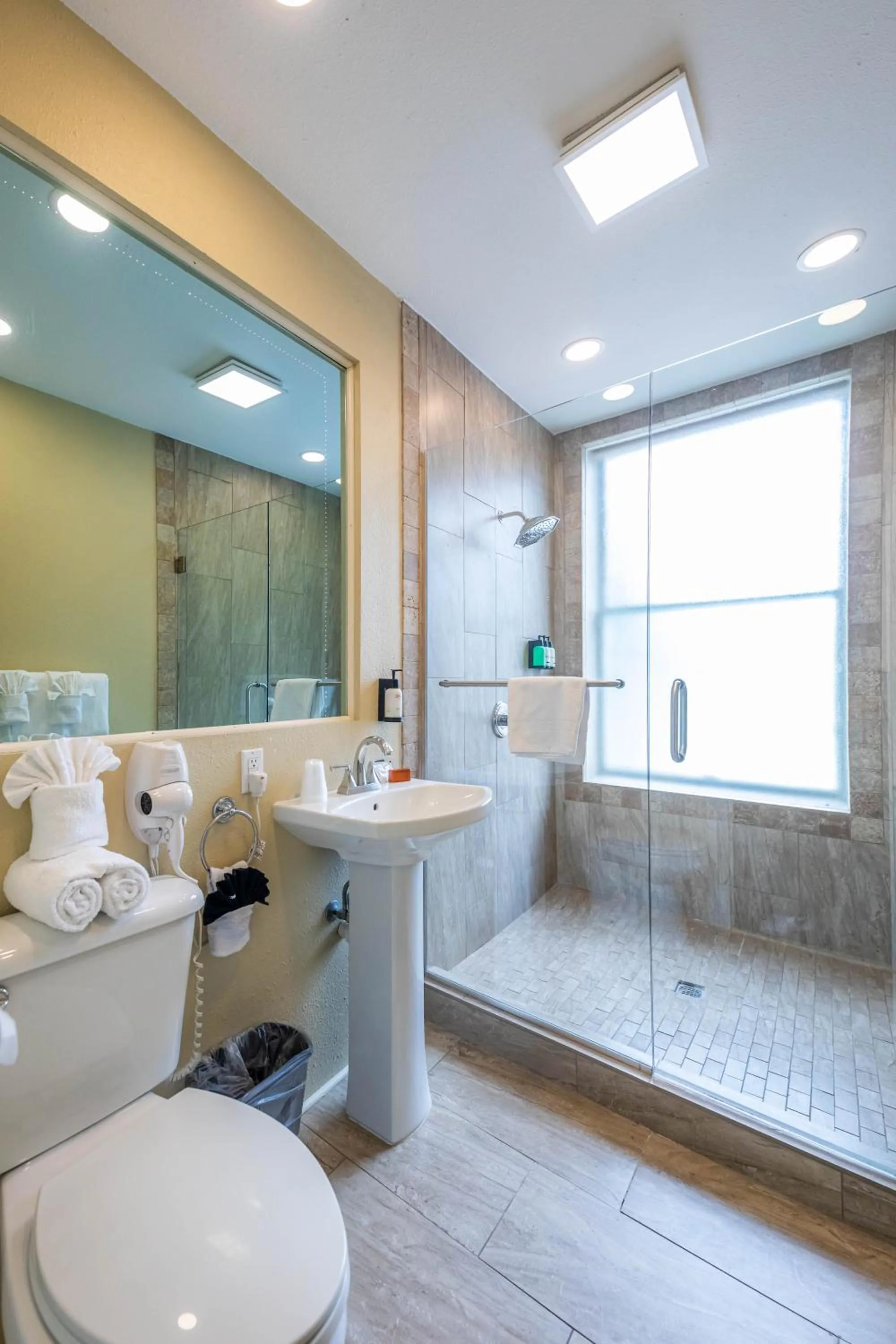 1905 Basin Park Hotel