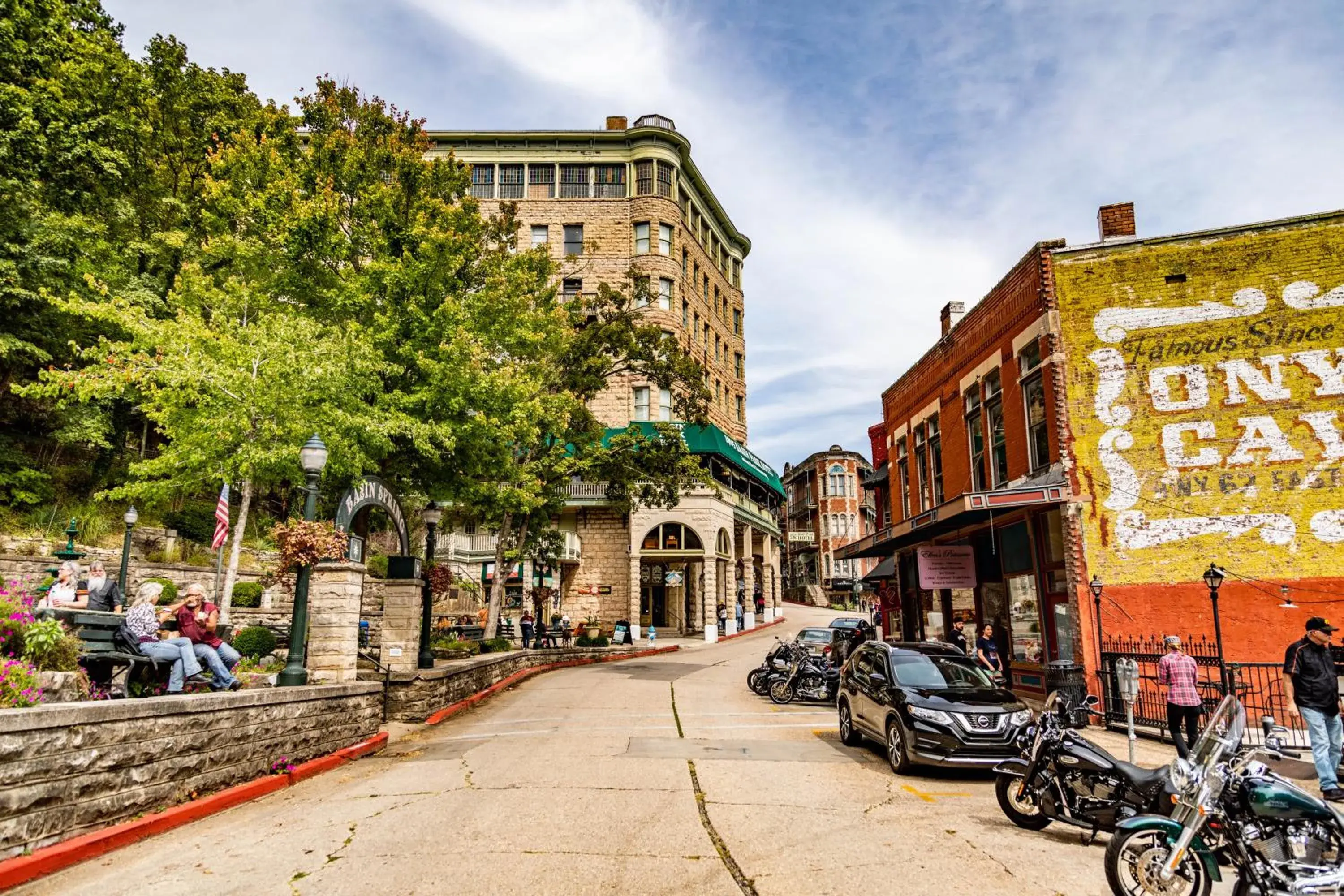 Property building in 1905 Basin Park Hotel Property building in 1905 Basin Park Hotel