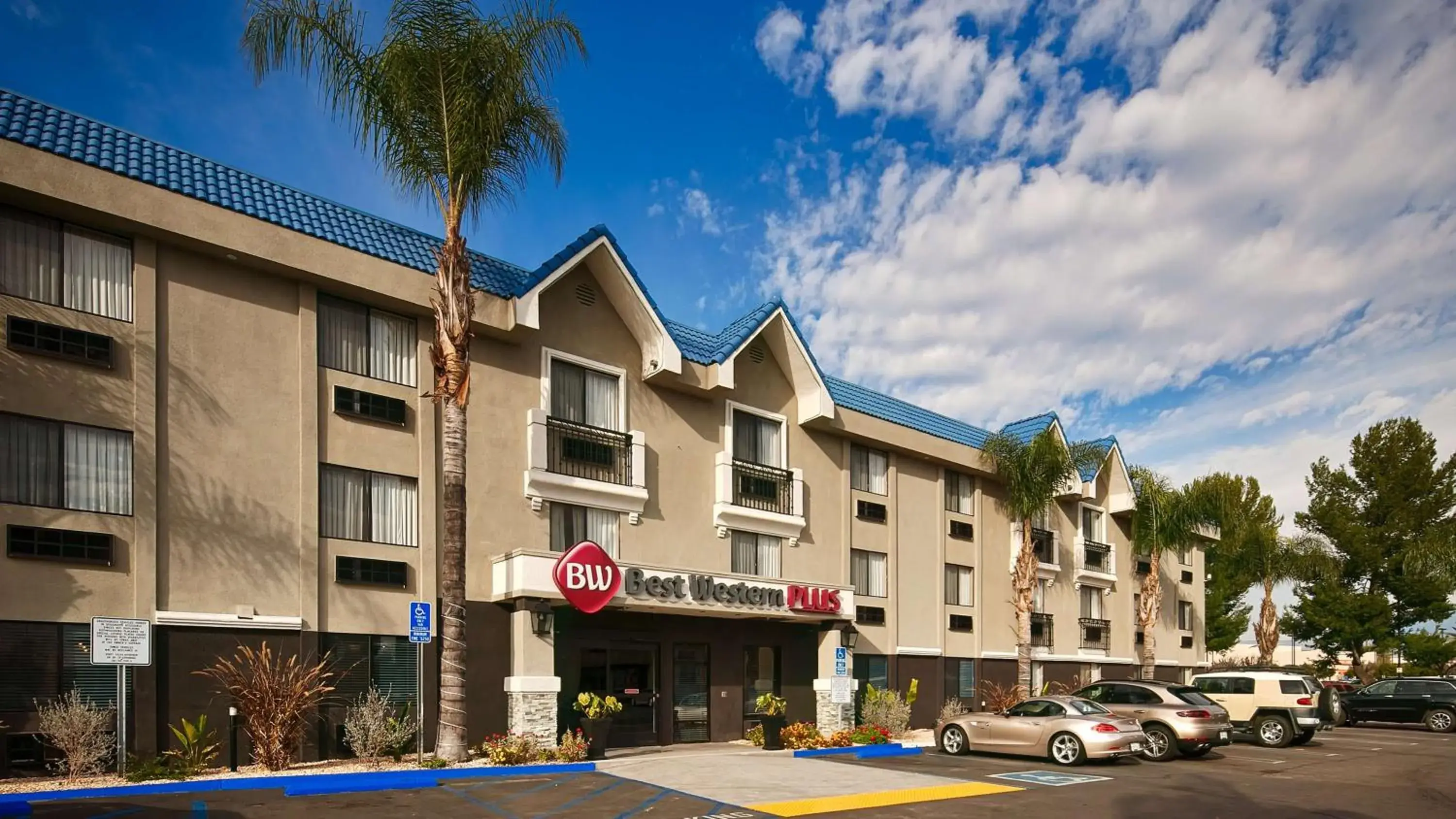 Property building in Best Western Plus Diamond Valley Inn Property building in Best Western Plus Diamond Valley Inn