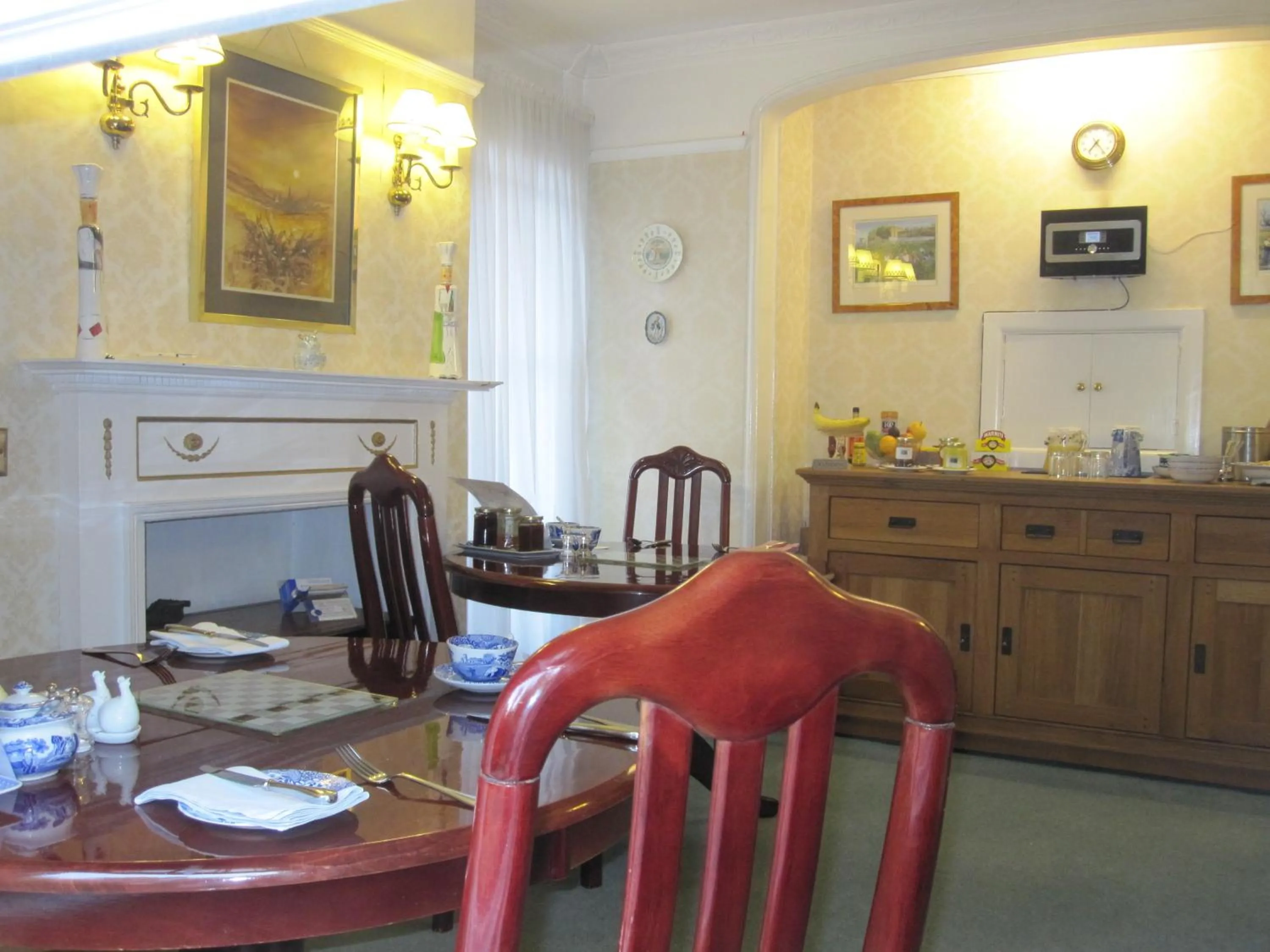 Restaurant/Places to Eat in Clayhill House Bed & Breakfast