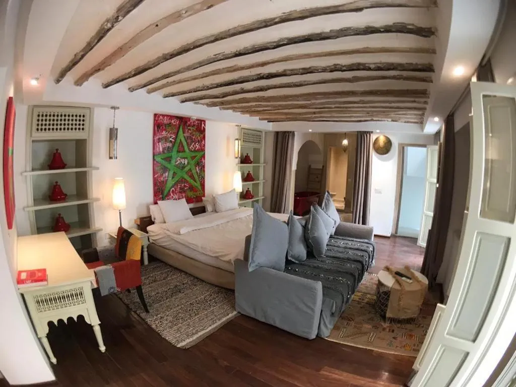 Photo of the whole room, Bed in BCK Art Riad
