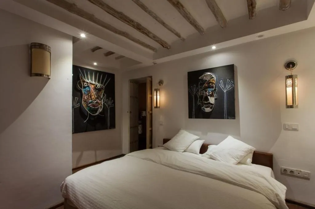 Bed in BCK Art Riad