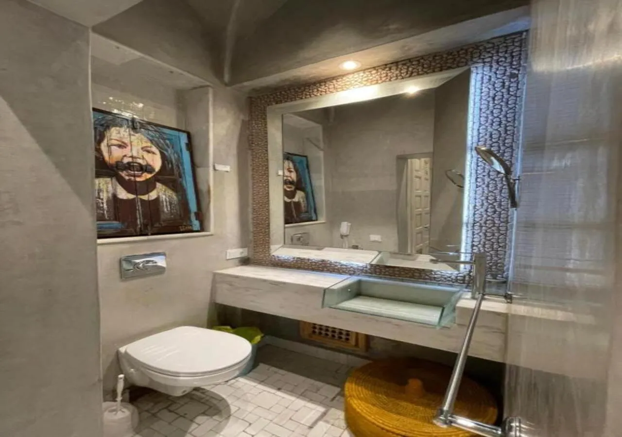 Toilet in BCK Art Riad