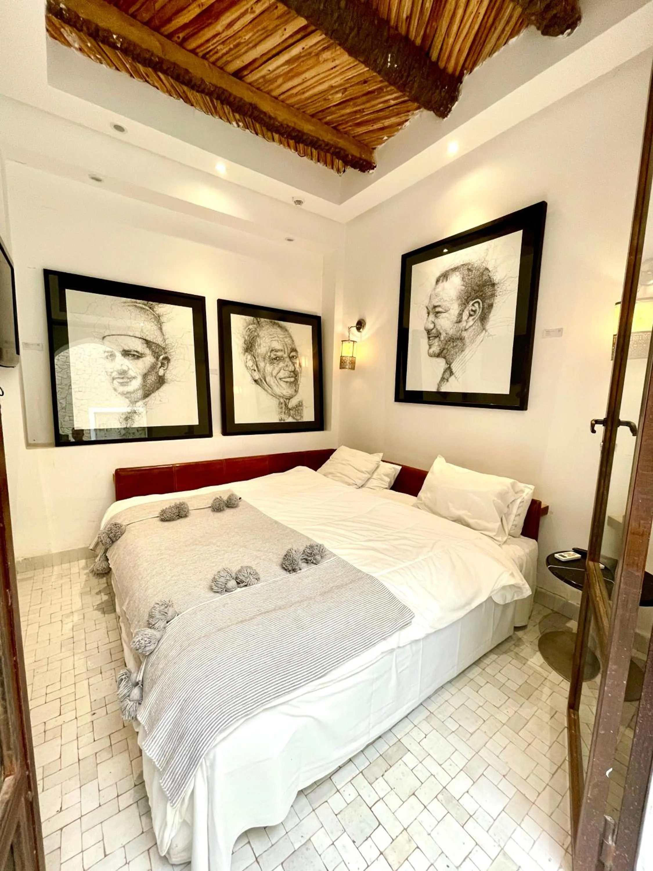Bed in BCK Art Riad