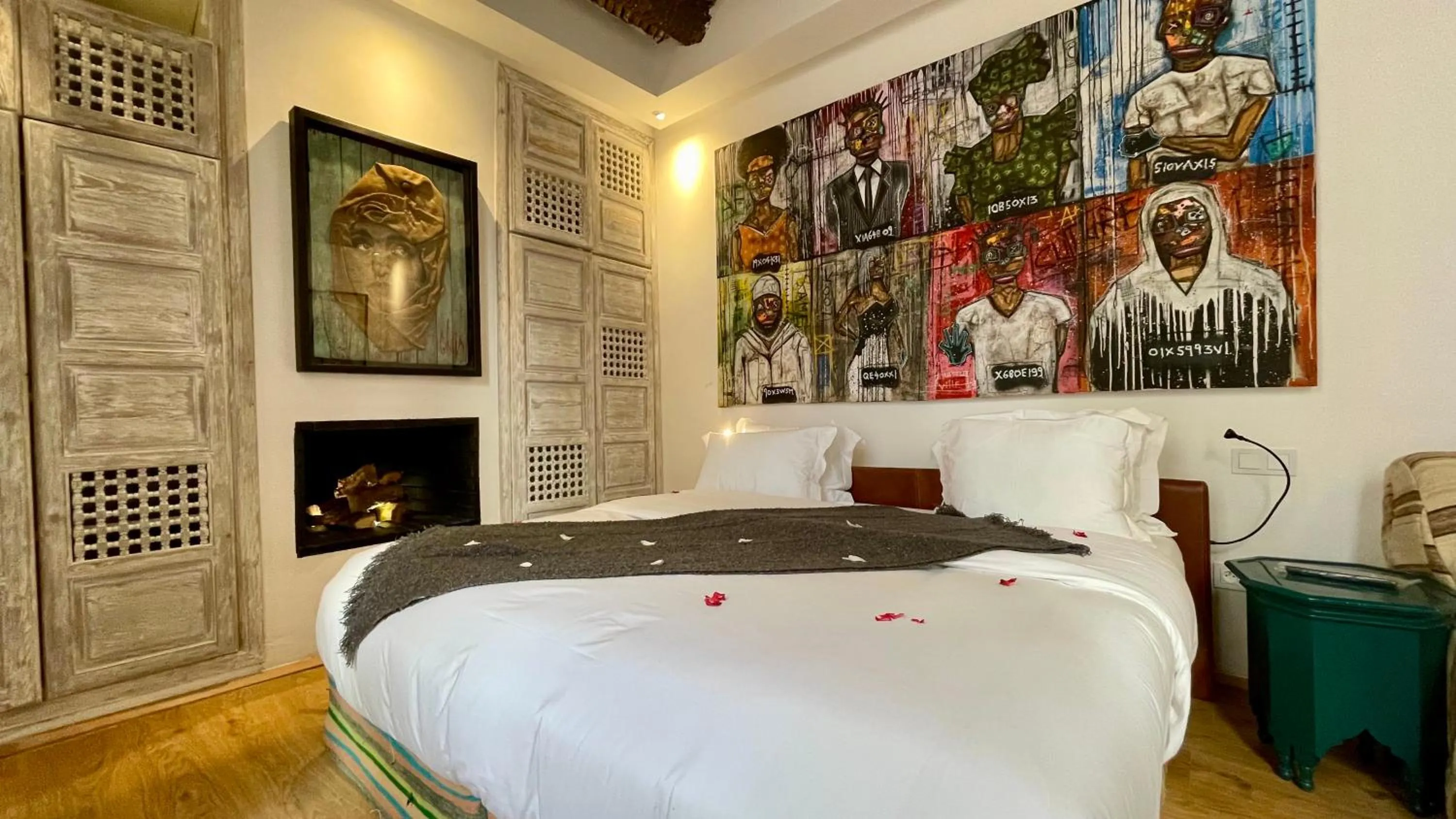 Bed in BCK Art Riad