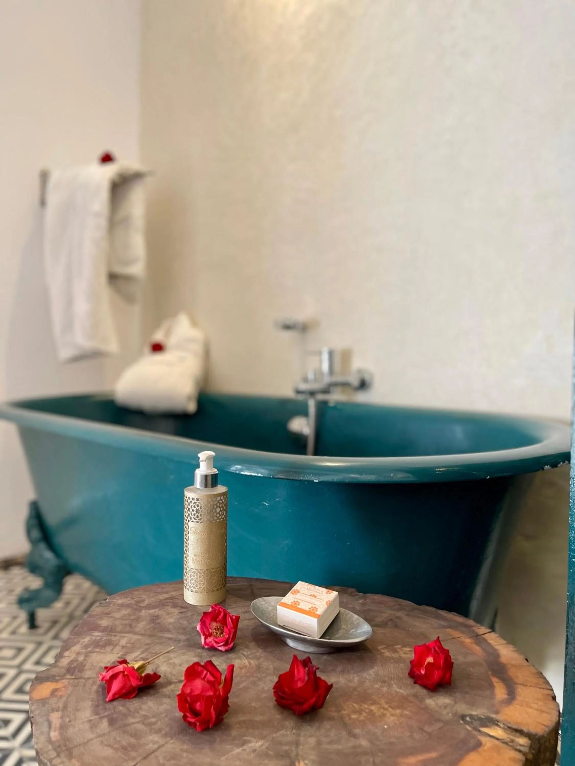 Bathroom in BCK Art Riad