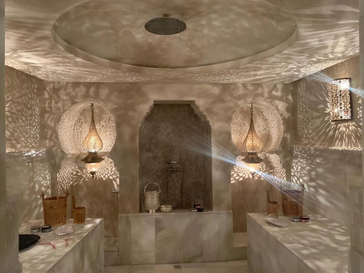 Steam room in BCK Art Riad