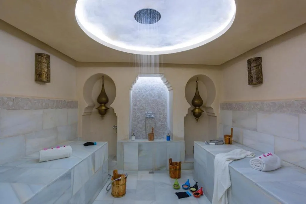 Steam room in BCK Art Riad