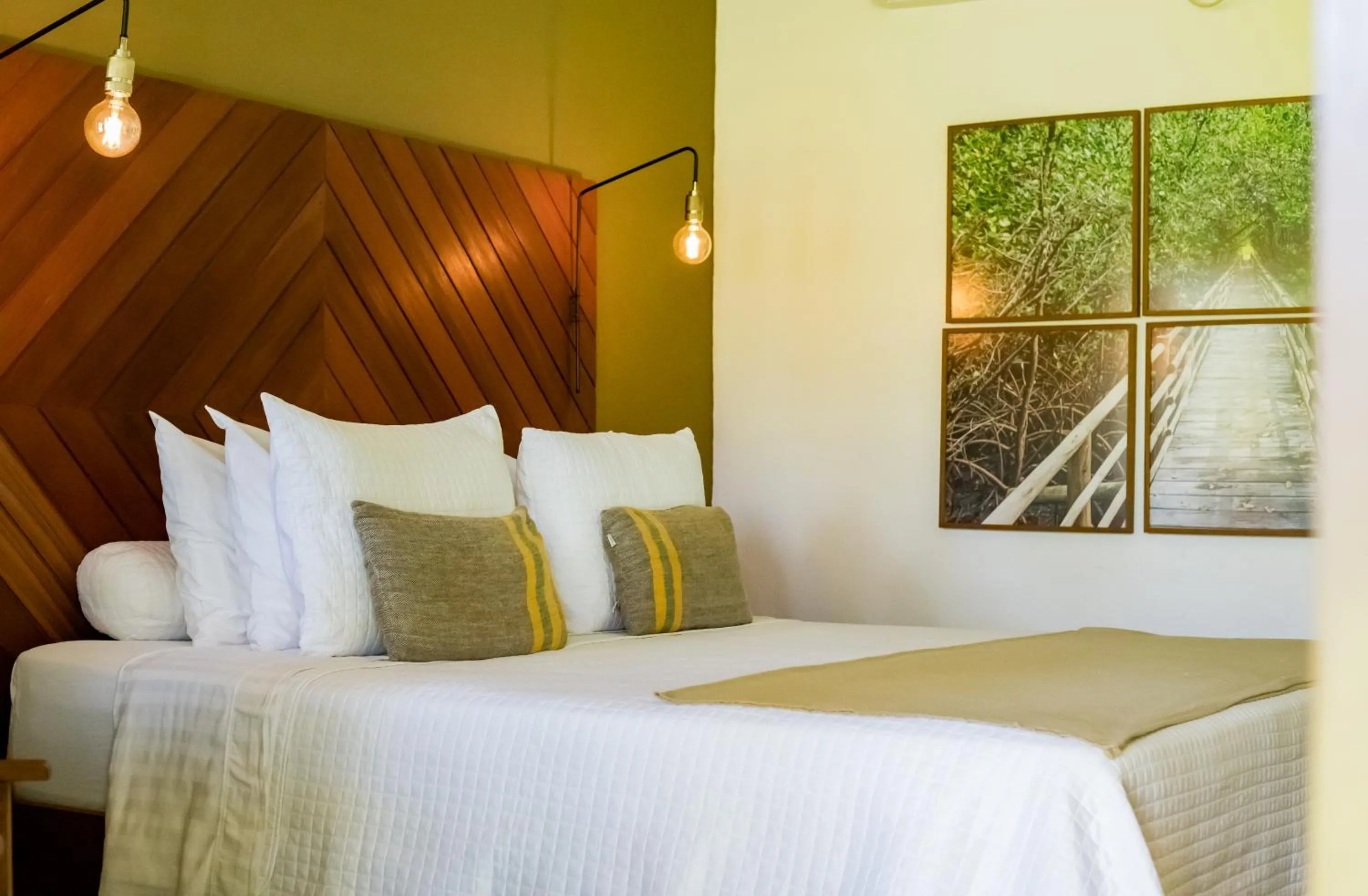 Photo of the whole room, Bed in Villa Côté Sud Pousada De Charme - Pé na Areia