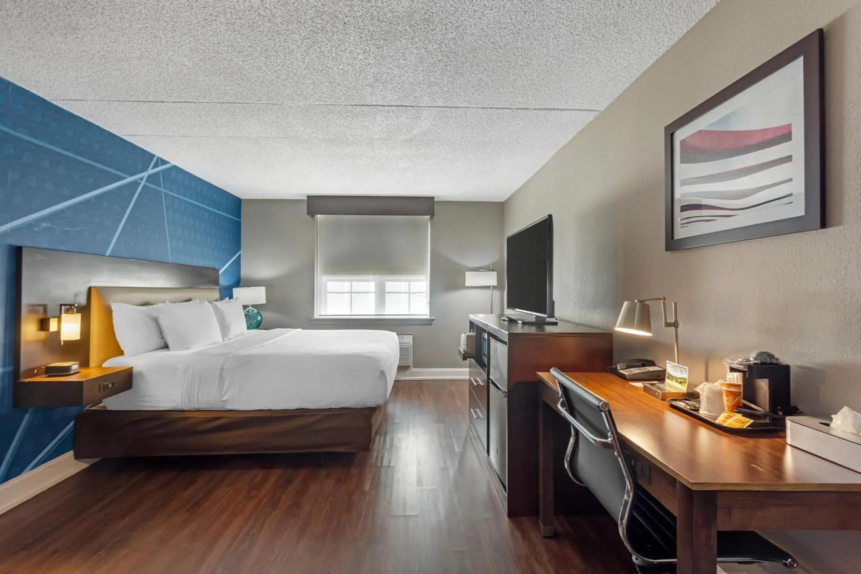 Bedroom, Bed in Comfort Inn & Suites Pottstown Eastern Gateway Bedroom, Bed in Comfort Inn & Suites Pottstown Eastern Gateway