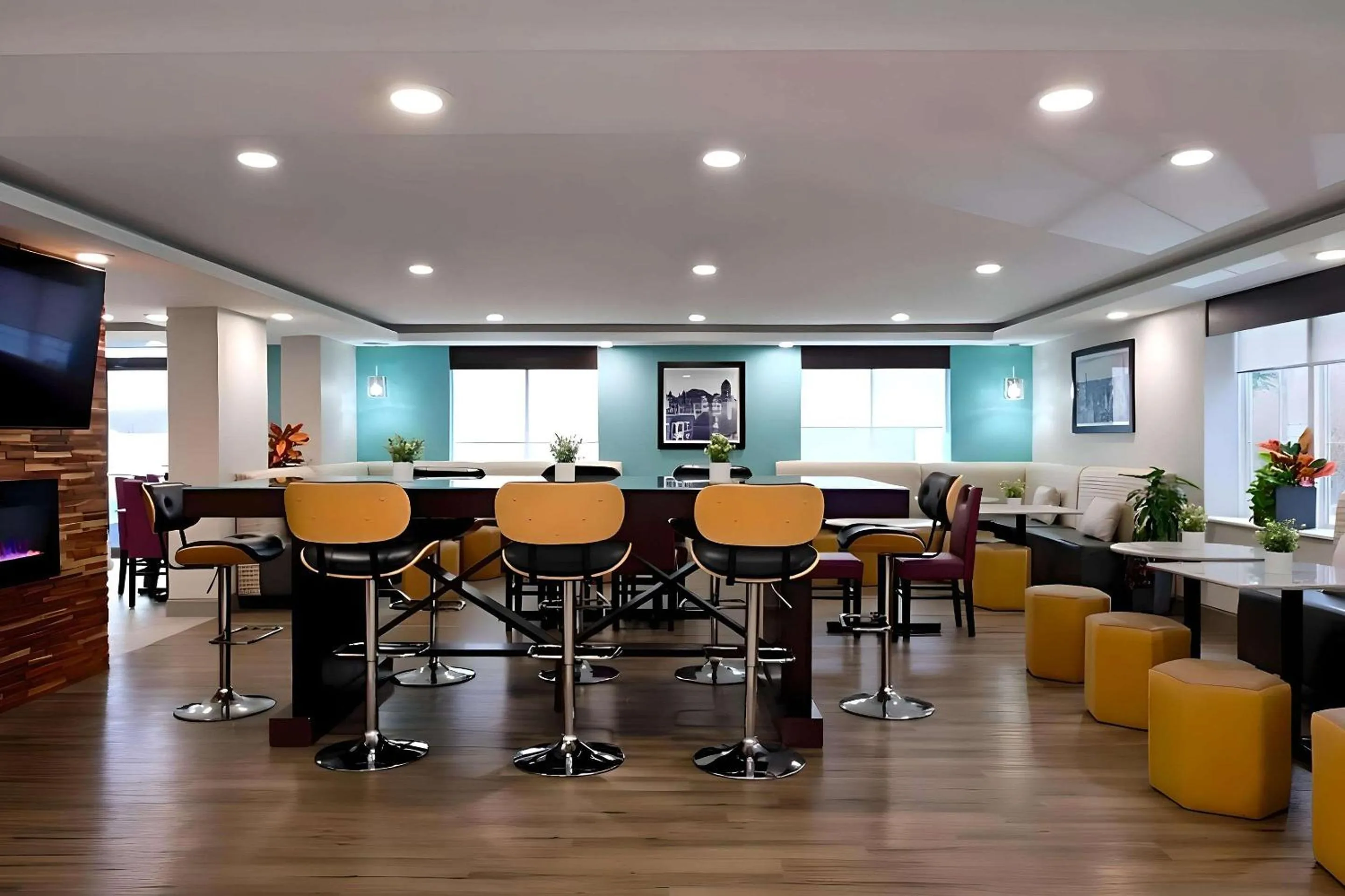 Breakfast in Best Western Plus Executive Residency Pottstown