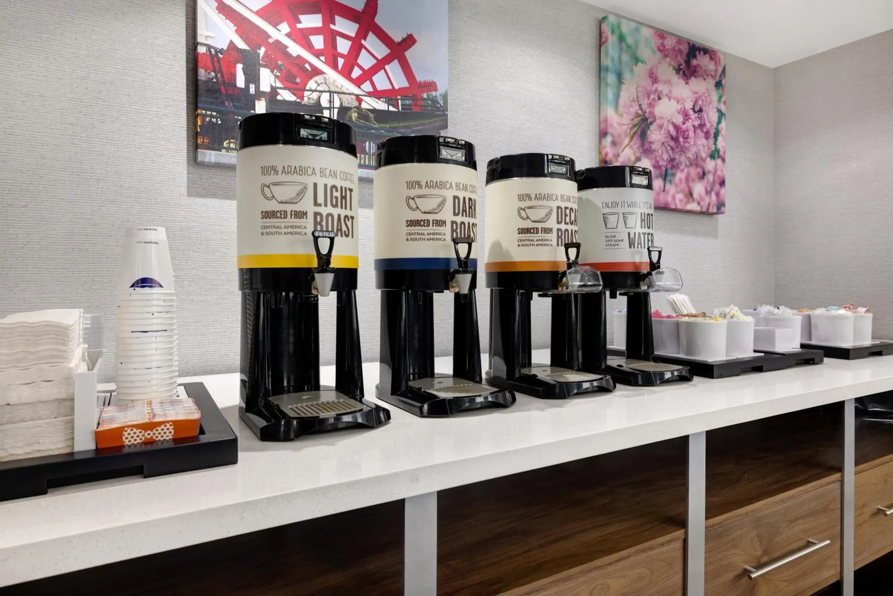 Breakfast in Hampton Inn & Suites Shreveport Breakfast in Hampton Inn & Suites Shreveport