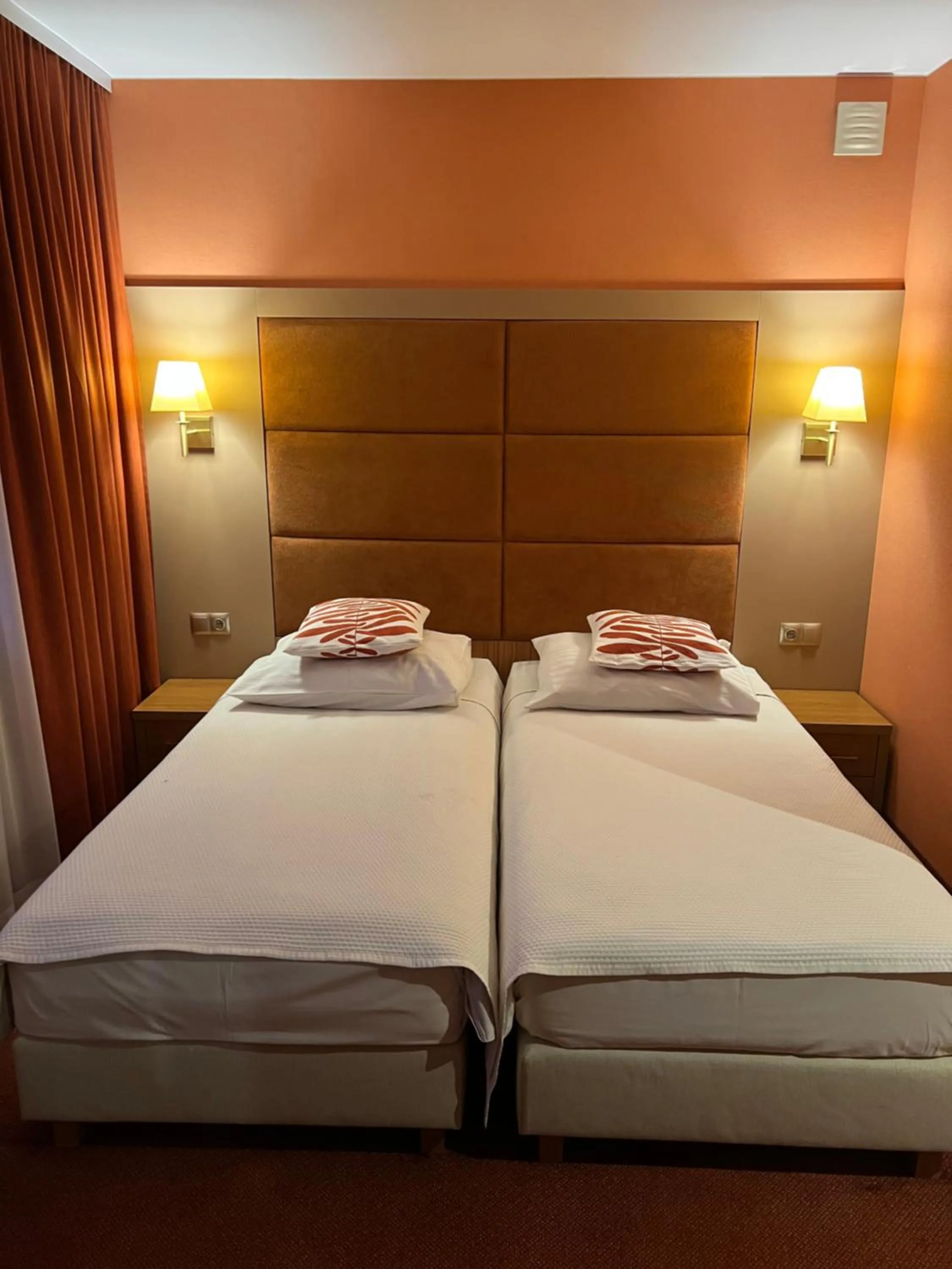 Bed in Hotel Restauracja Willa Radwan