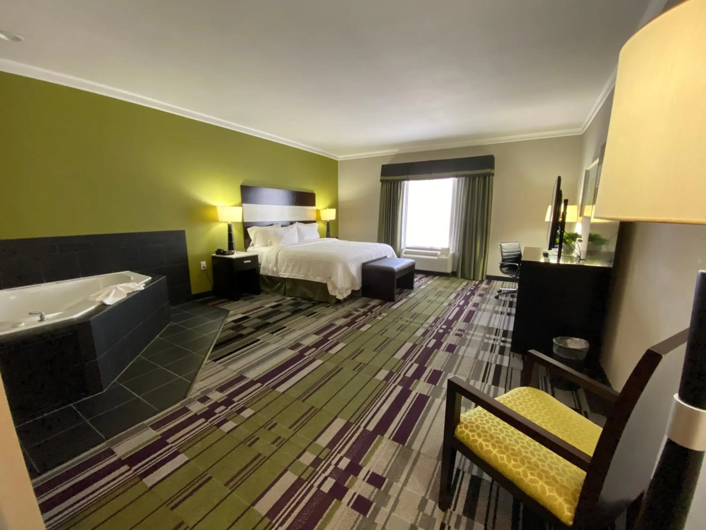 Bed in Hampton Inn by Hilton Leesville Fort Johnson Bed in Hampton Inn by Hilton Leesville Fort Johnson