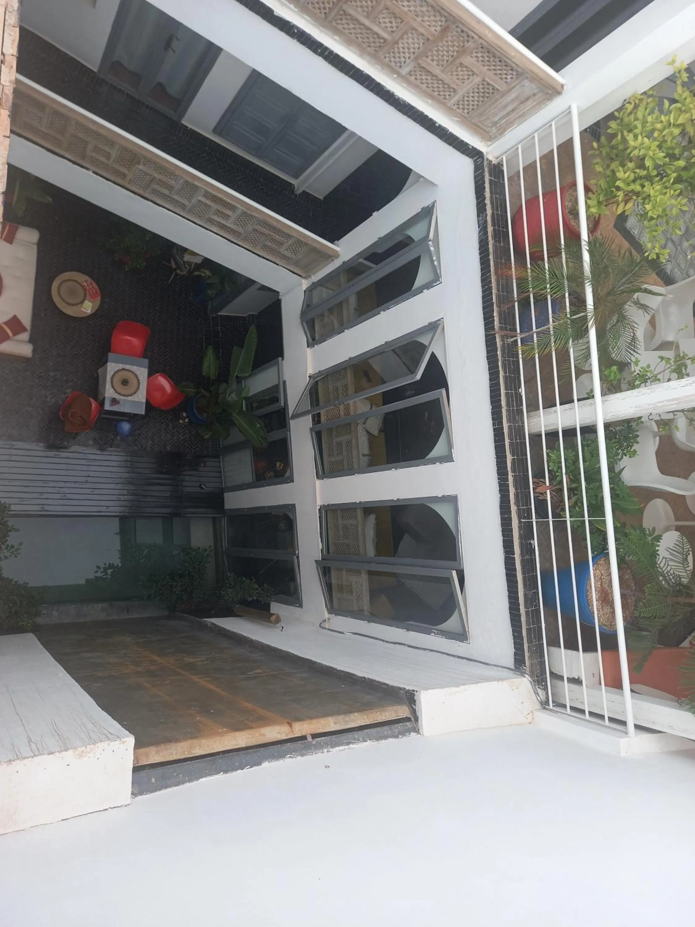 Inner courtyard view in Riad Les Jardins des Lilas