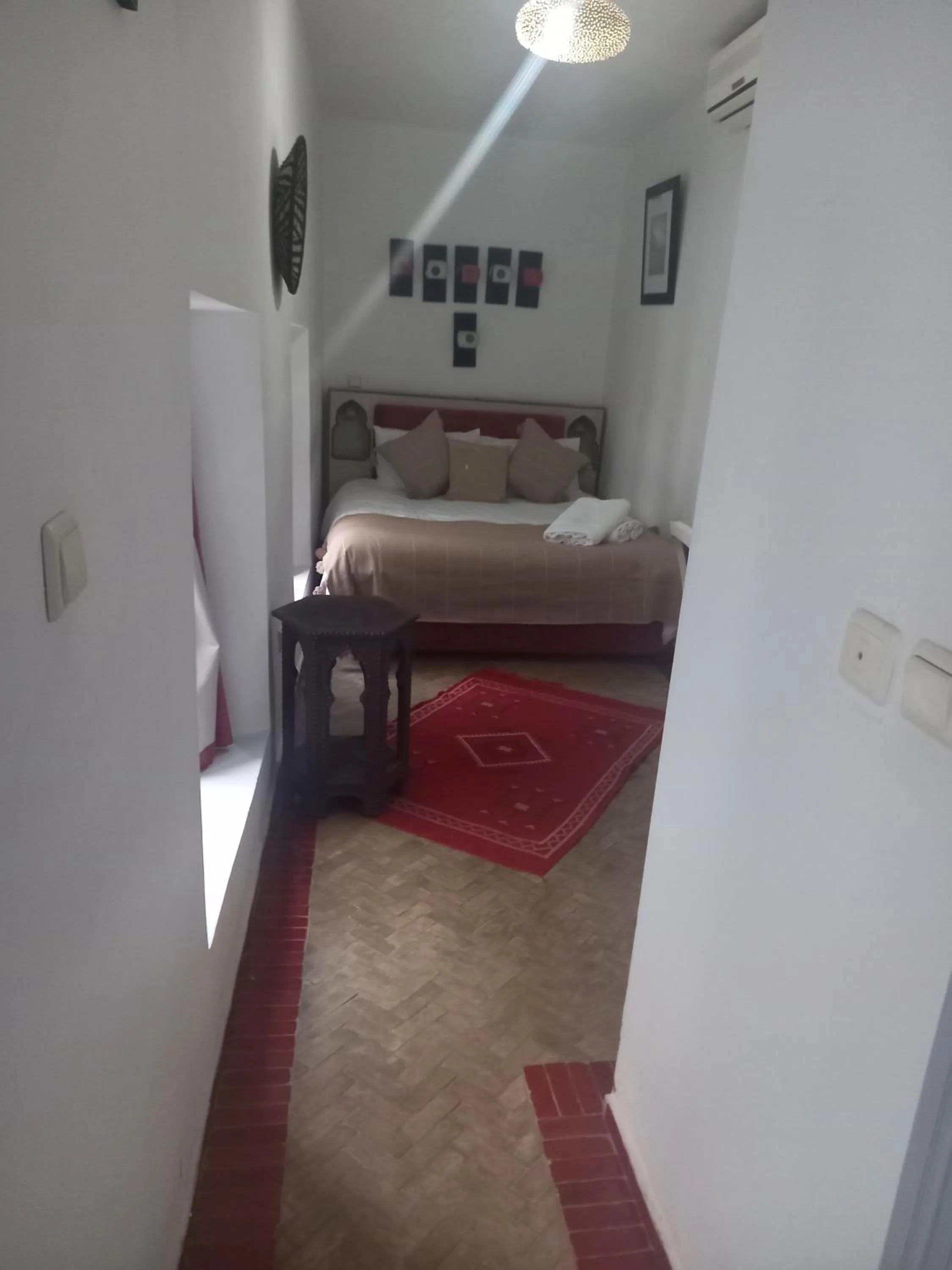 Bed in Riad Les Jardins des Lilas