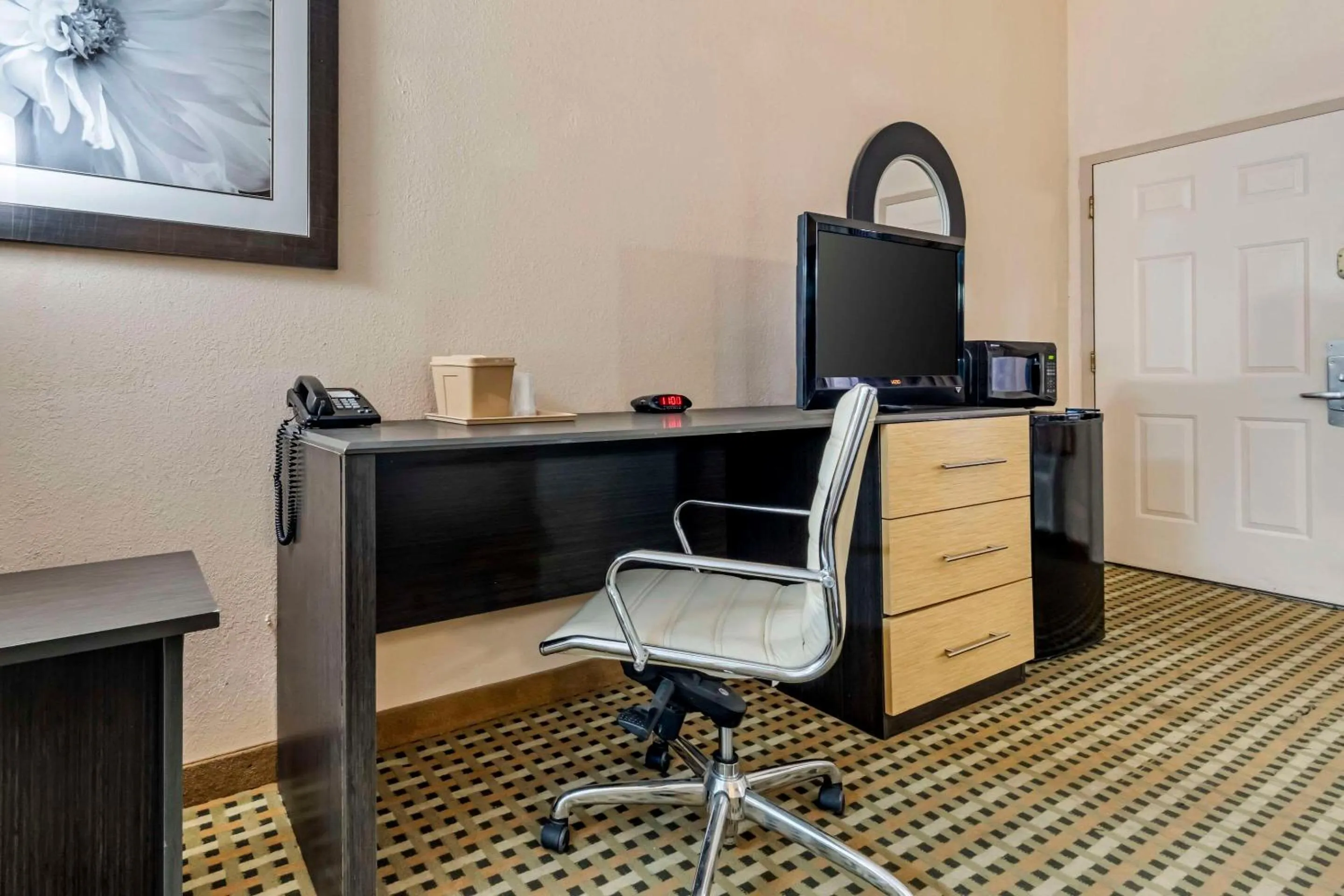 Bedroom in Quality Inn Amarillo West near Medical Center