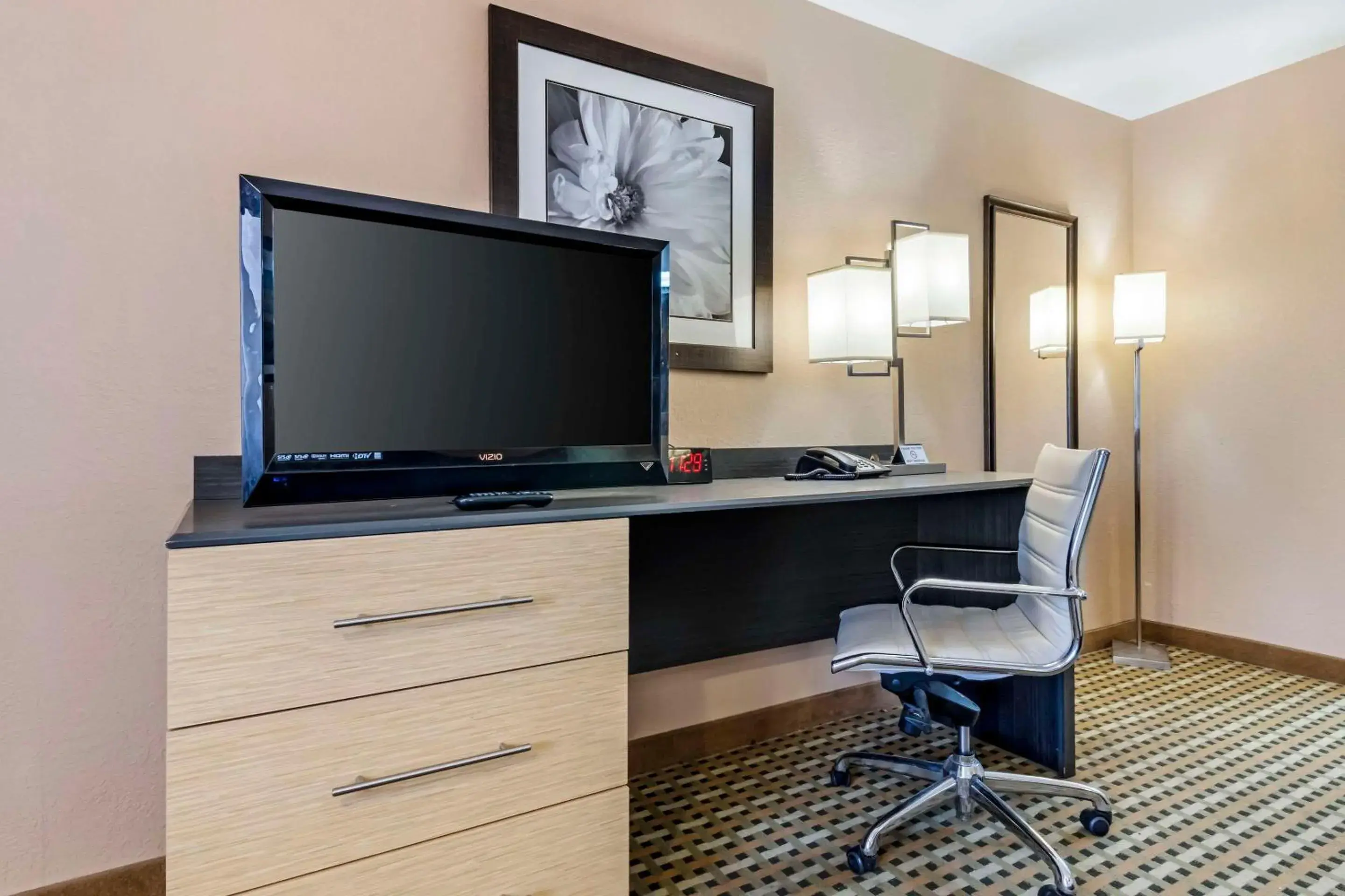 Bedroom in Quality Inn Amarillo West near Medical Center Bedroom in Quality Inn Amarillo West near Medical Center
