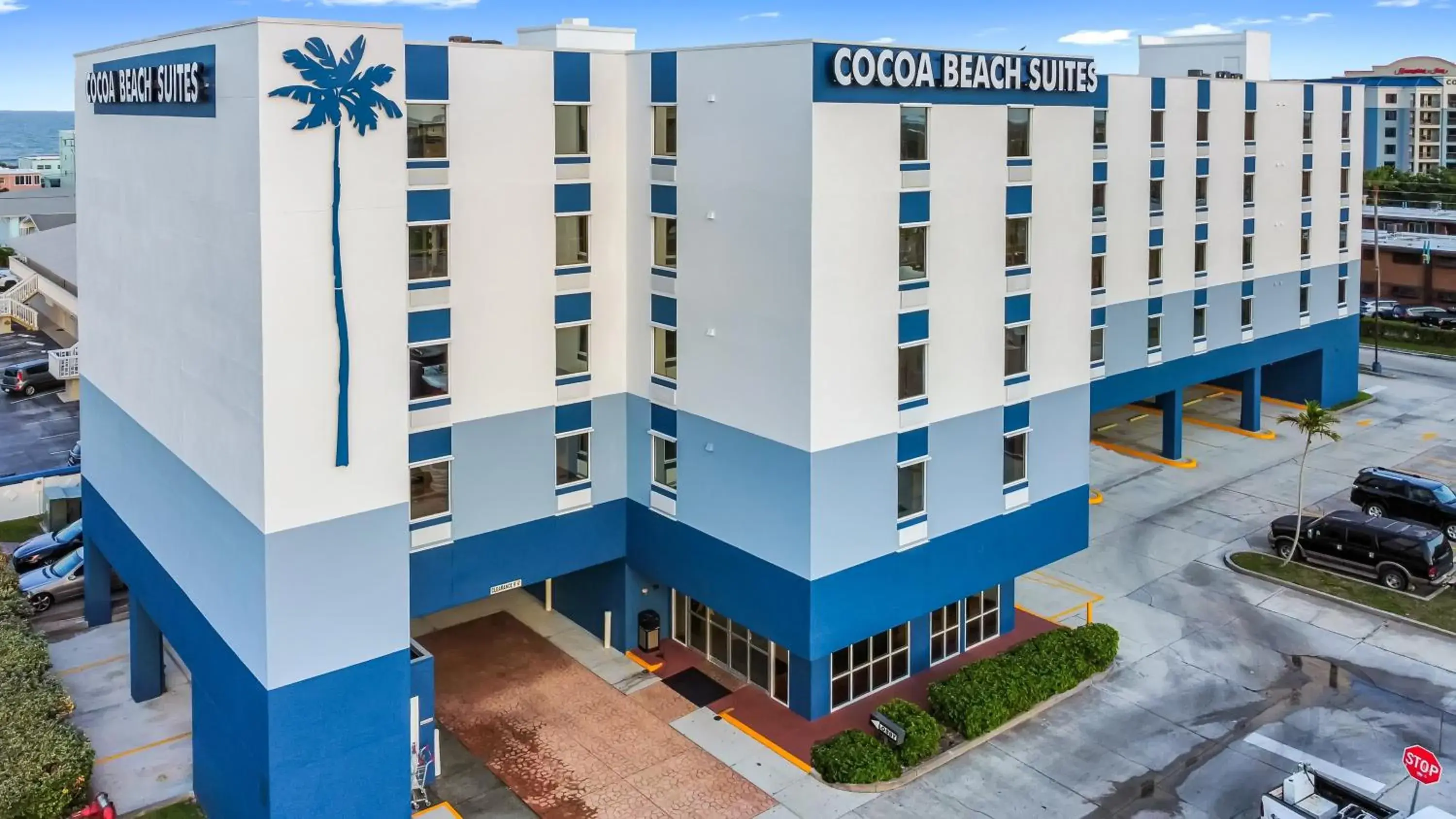 Property building in Cocoa Beach Suites Hotel Property building in Cocoa Beach Suites Hotel