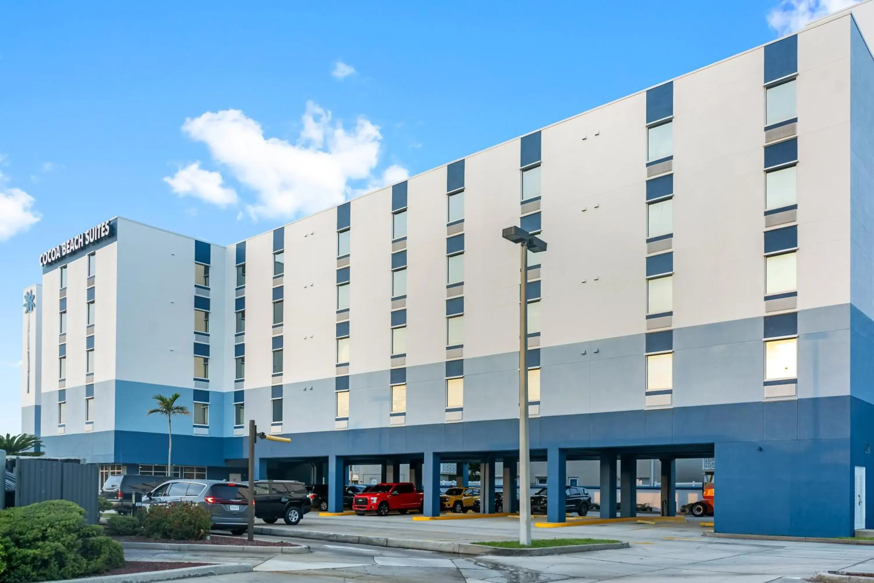 Property building in Cocoa Beach Suites Hotel Property building in Cocoa Beach Suites Hotel