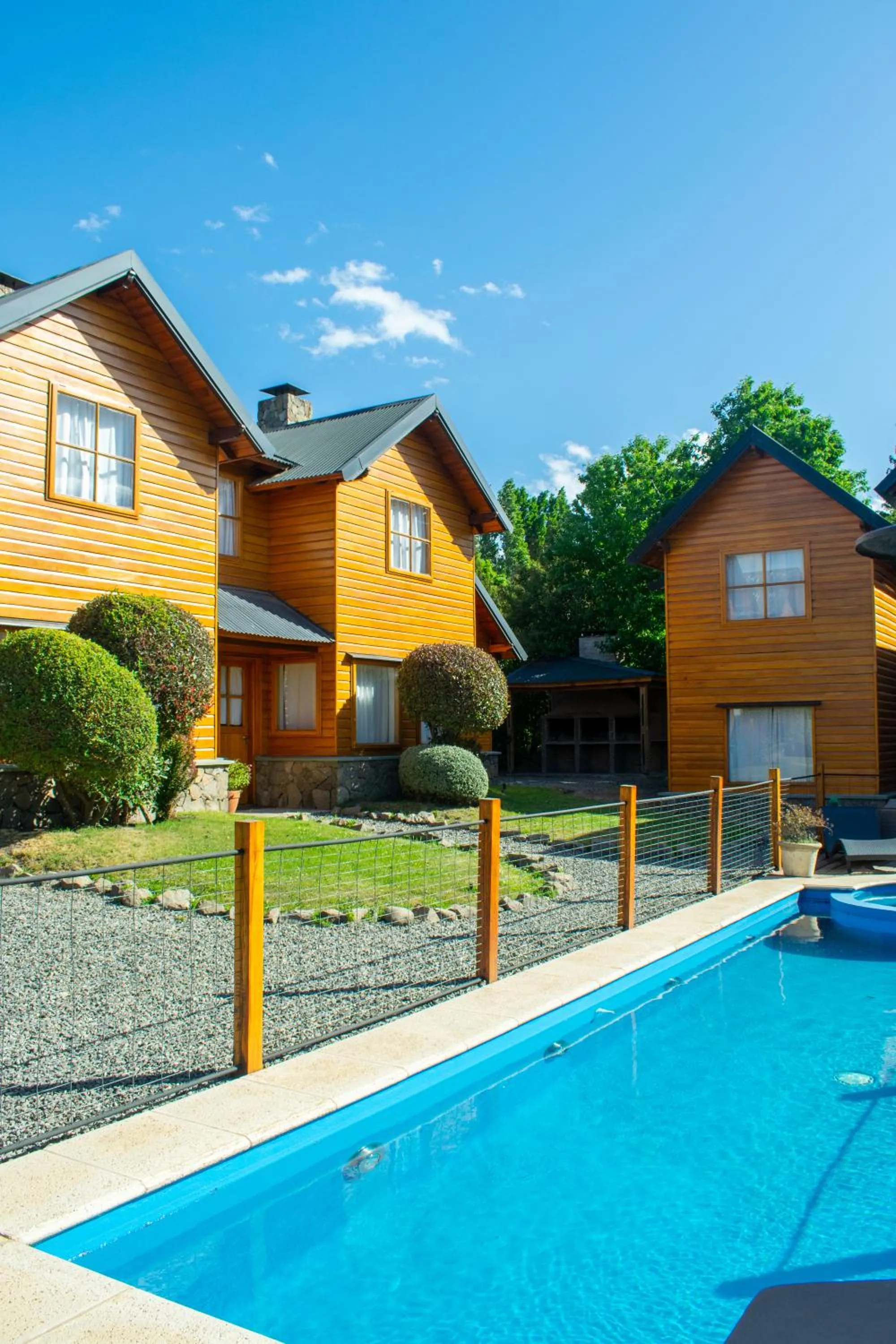 Hosteria y Cabañas Posada Quinen