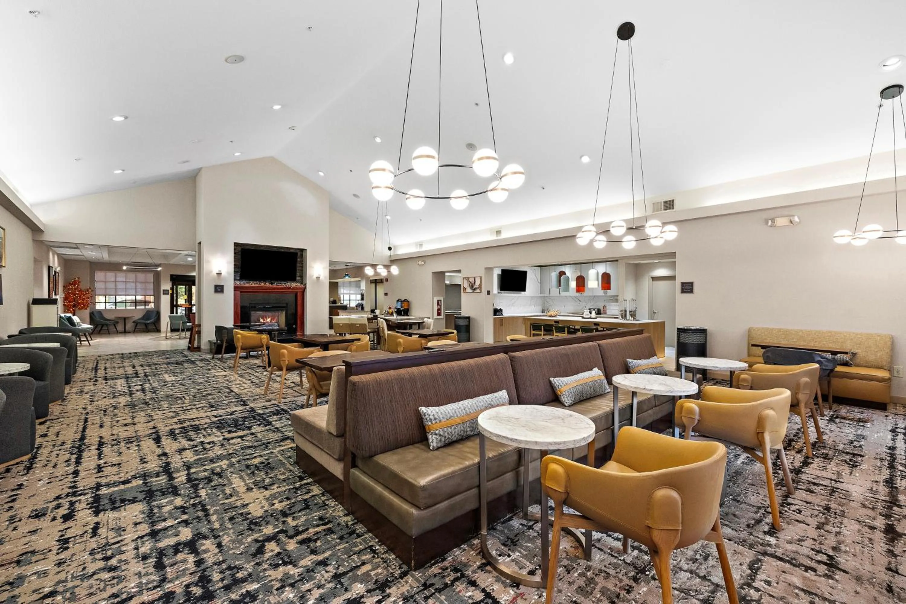 Restaurant/places to eat in Homewood Suites Lancaster