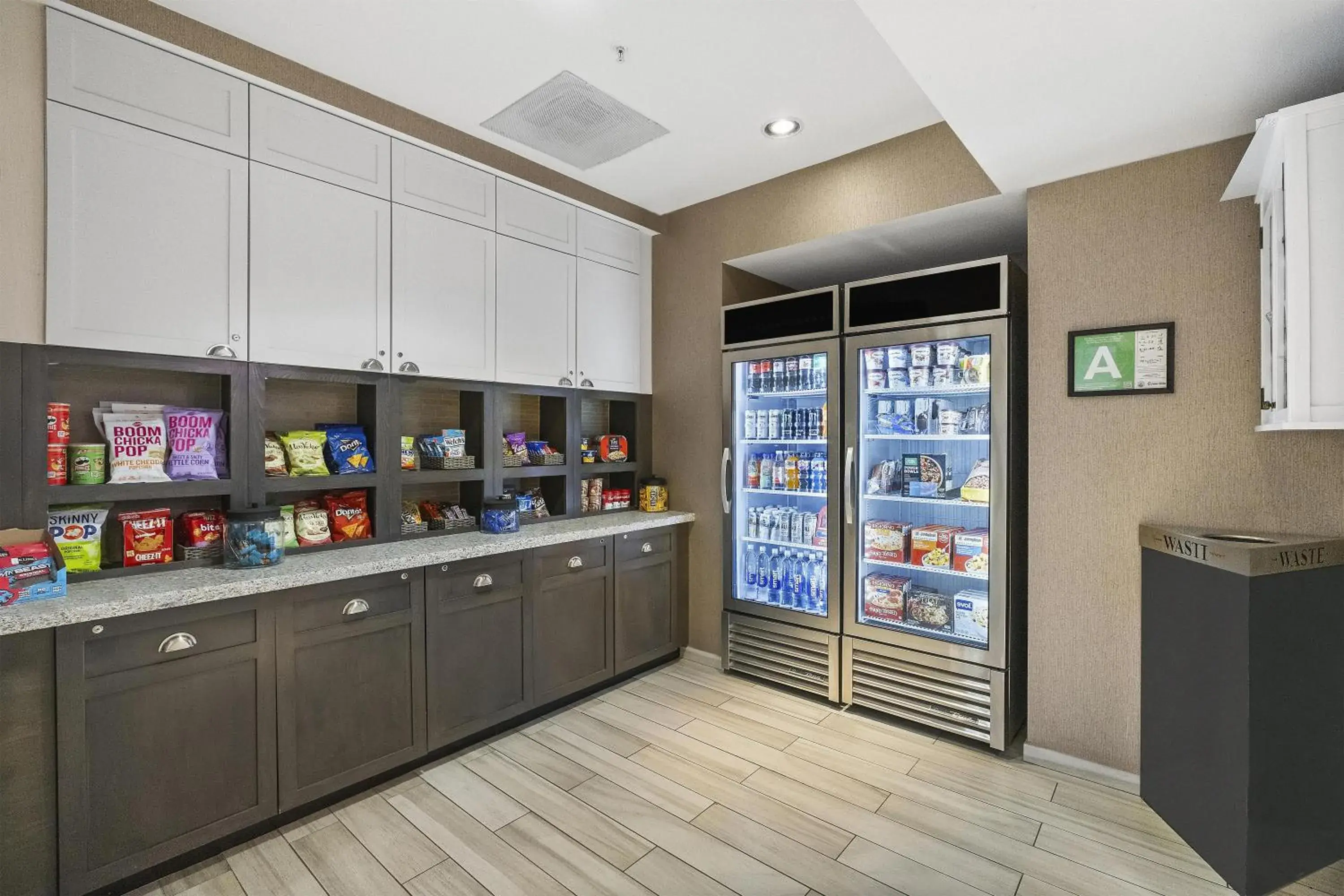 Restaurant/places to eat in Homewood Suites Lancaster Restaurant/places to eat in Homewood Suites Lancaster