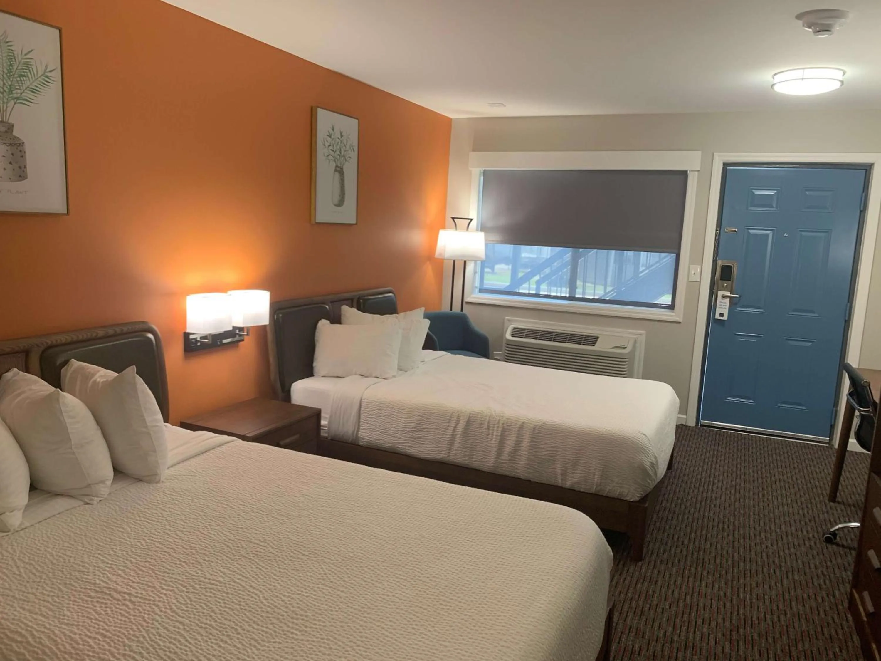 Bed in Urban Boutique Hotel; BW Signature Collection