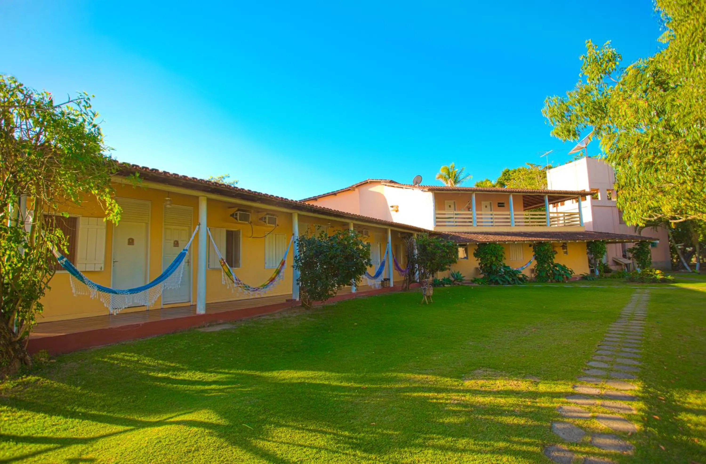 Standard Twin Room with Air Conditioning in Hotel Pousada Caminho da Praia
