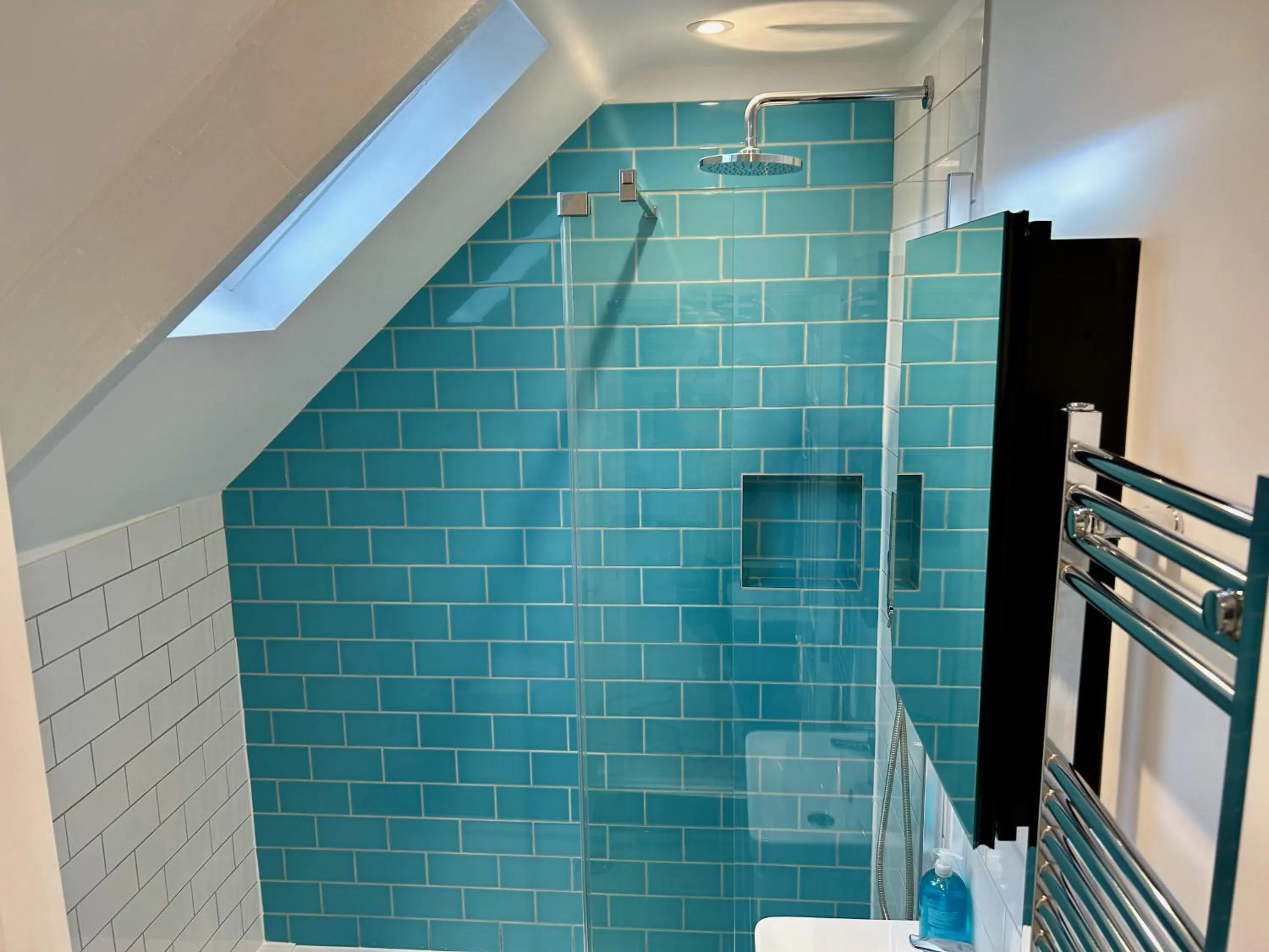 Bathroom in Fowey River Views