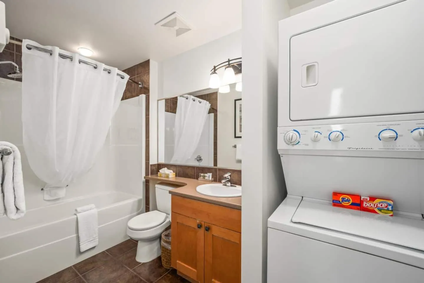 Sooke Harbour Resort & Marina