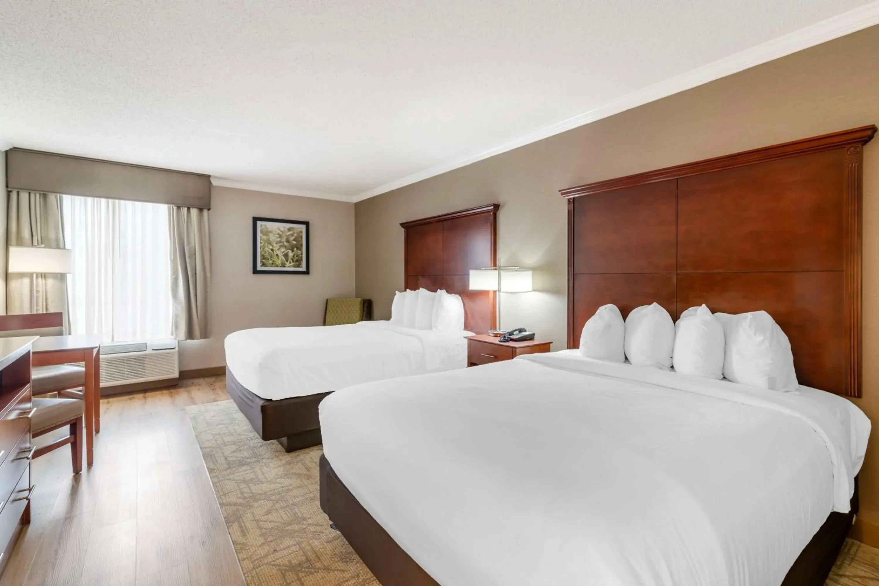 Bedroom, Bed in Best Western Liverpool-Syracuse Inn & Suites Bedroom, Bed in Best Western Liverpool-Syracuse Inn & Suites