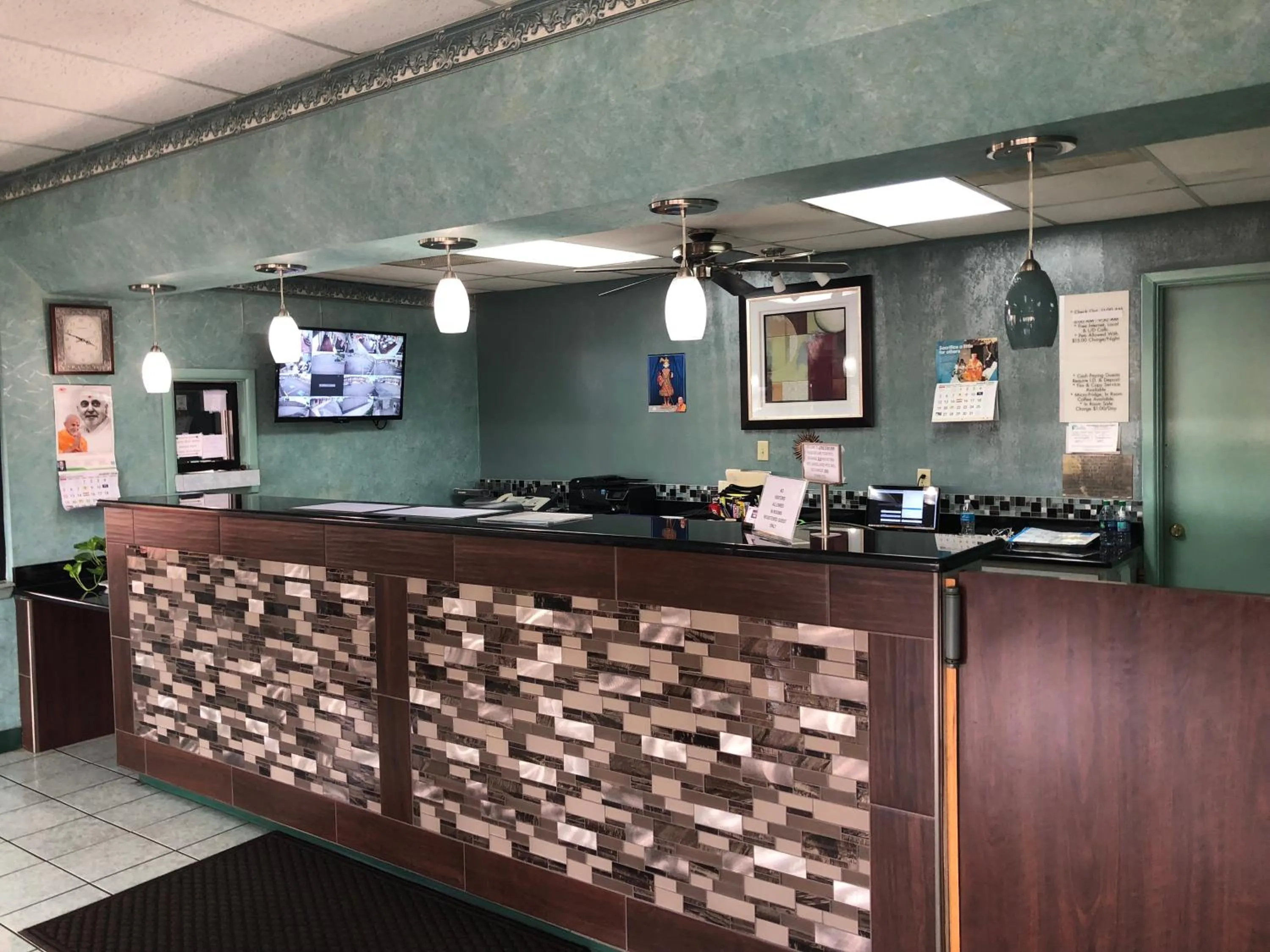 Lone Star Inn