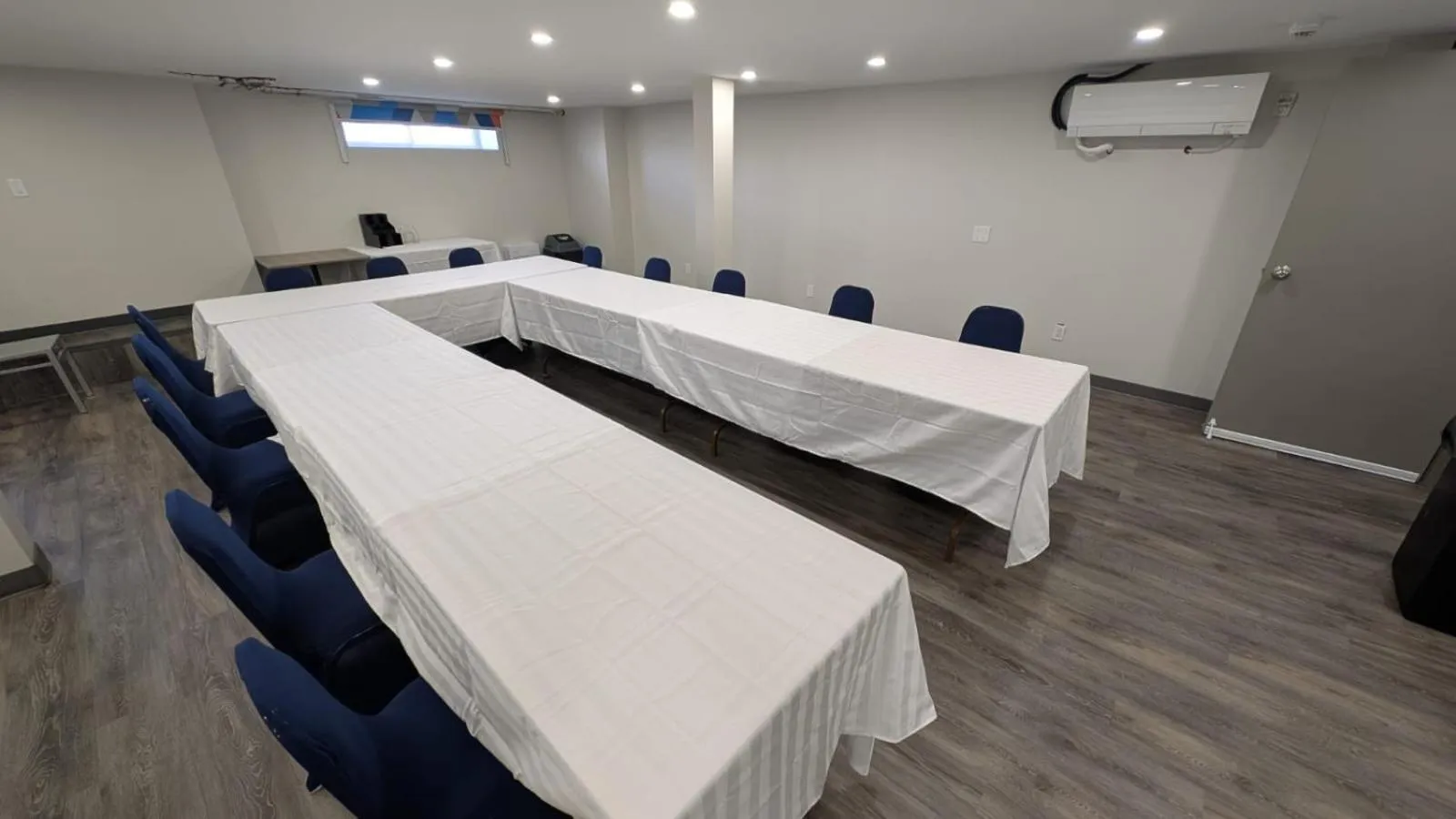 Meeting/conference room in Northland Motel