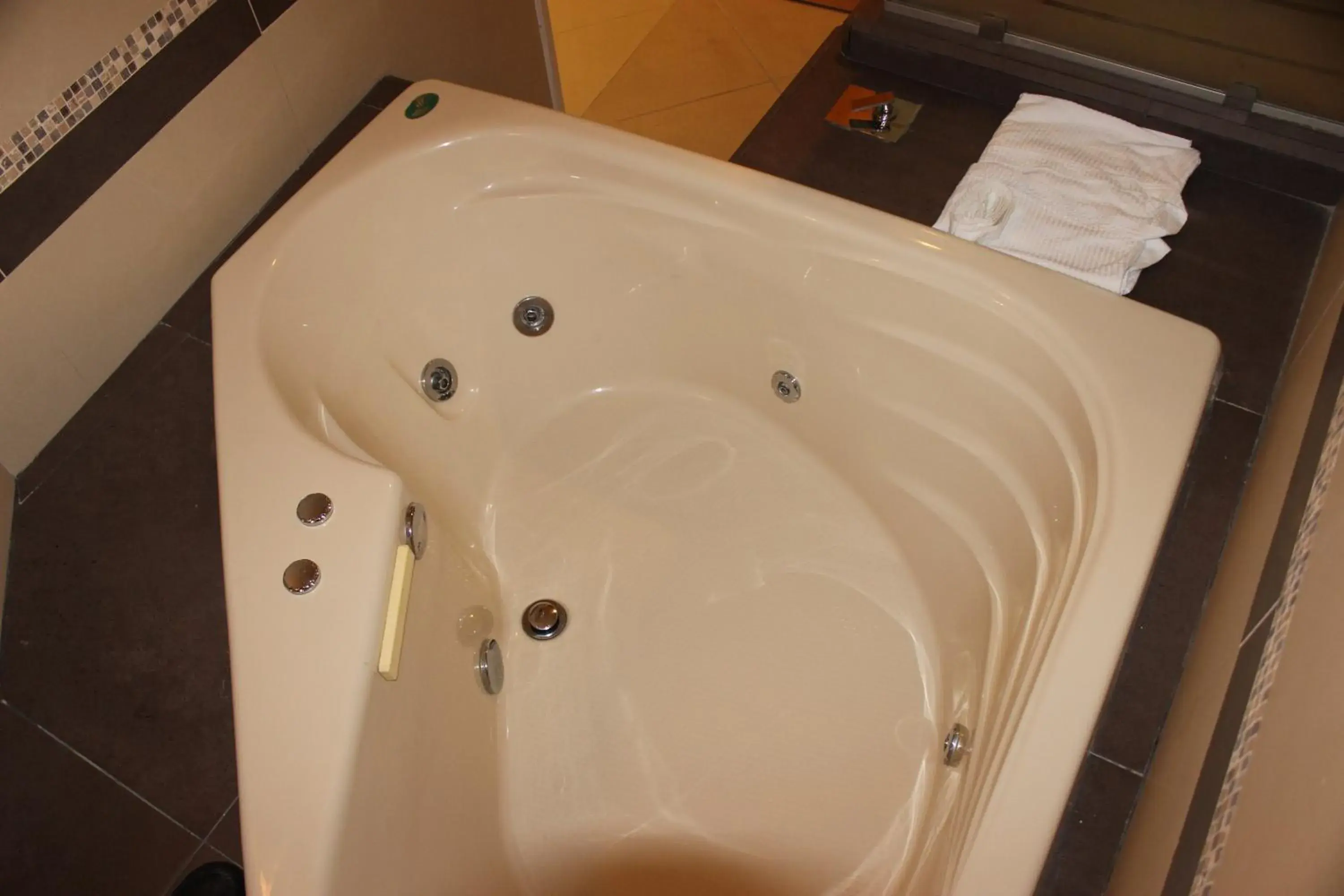 Photo of the whole room in Holiday Inn Tuxpan - Convention Center by IHG Photo of the whole room in Holiday Inn Tuxpan - Convention Center by IHG