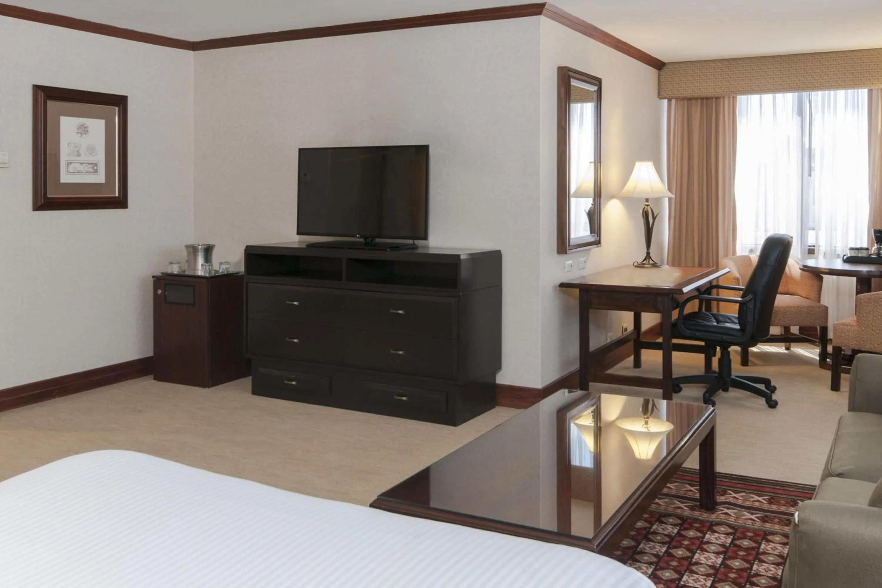 Bedroom, Bed in Delta Hotels by Marriott San Jose Aurola